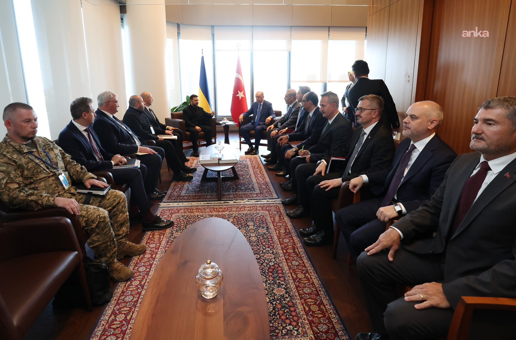 Cumhurbaşkanı Erdoğan, Ukrayna Devlet Başkanı Zelenski ile görüşmesinde Karadeniz’deki seyrüsefer güvenliğine değindi