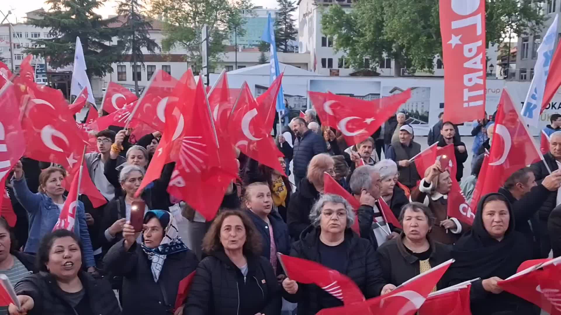 CHP Kurultayı’nın iptal kararı… Tokat’ta siyasi partiler ve demokratik kitle örgütlerinden tepki
