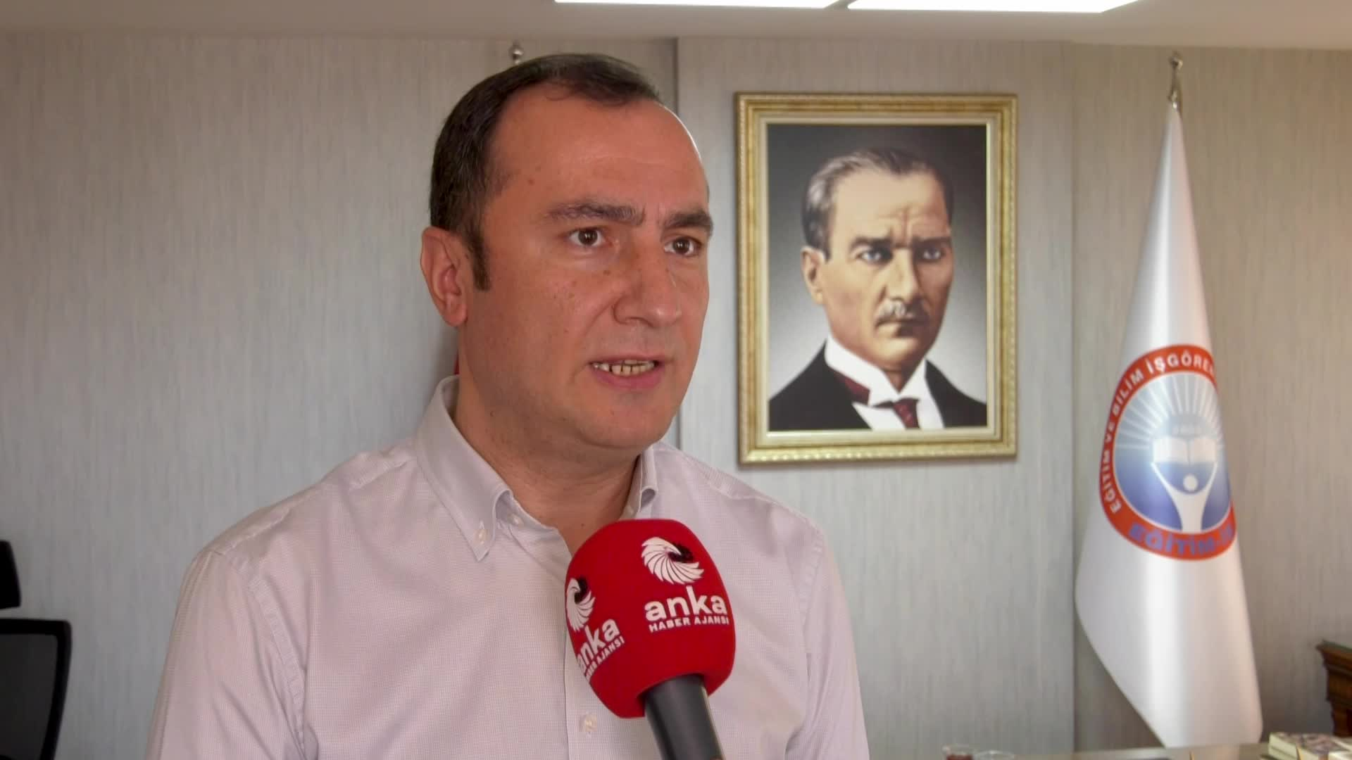 Kadem Özbay: "Öğrencilerin 3’te 1’inden fazlası maddi yoksunluk yaşıyor, PISA bu çocukların 1,3 milyondan fazlasını görmüyor"