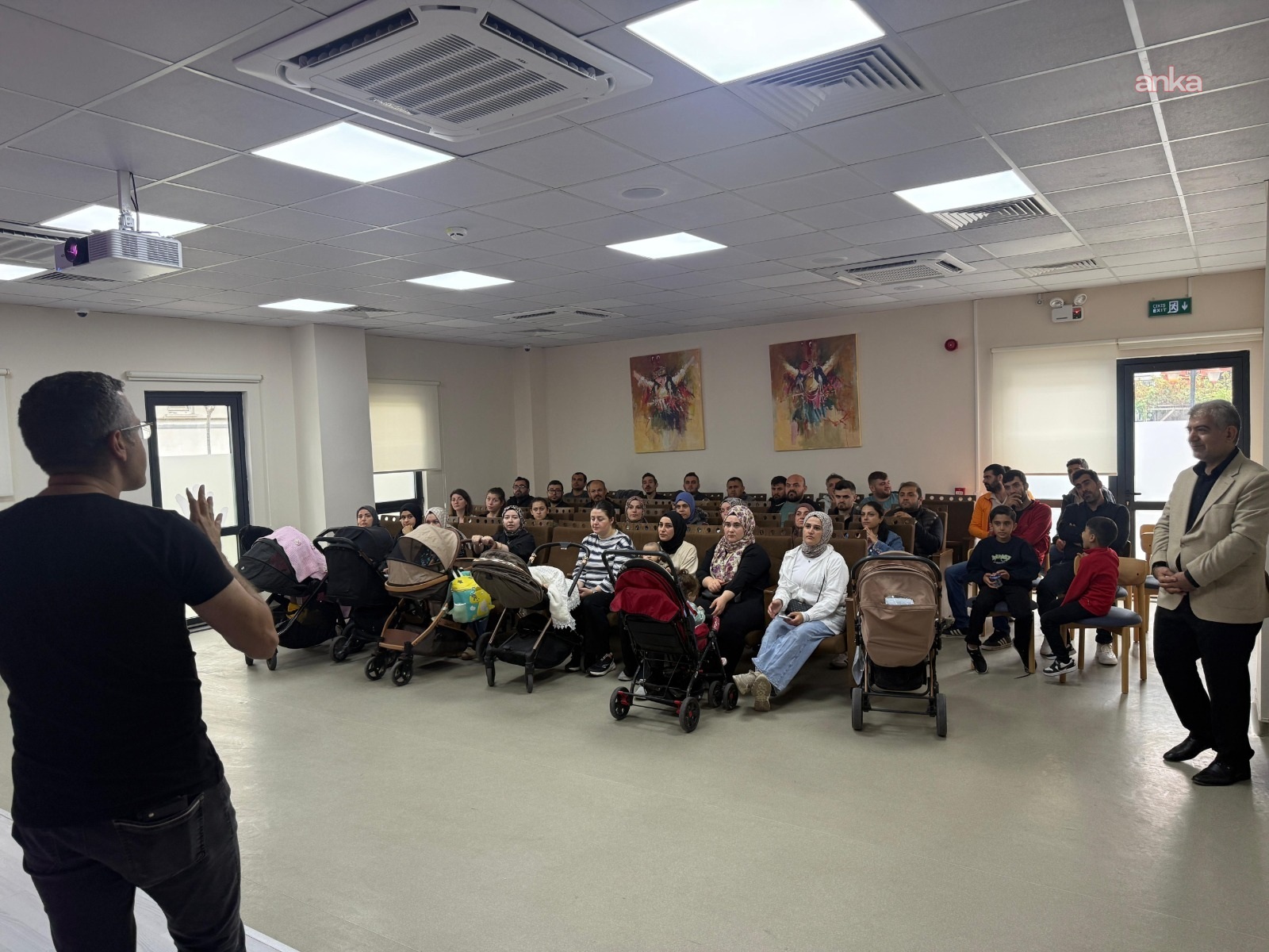 Tekirdağ’da işitme engelli ebeveynler için erişilebilir eğitim programı