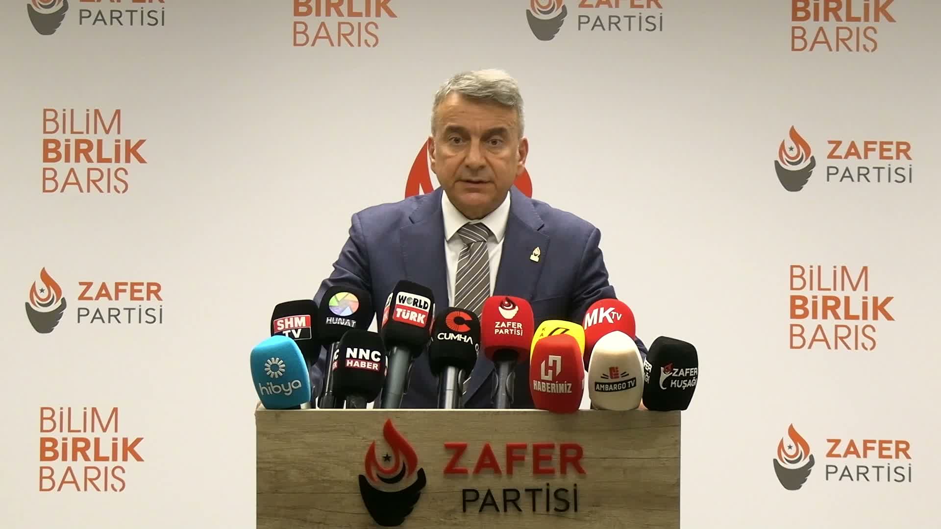 Zafer Partisi Sözcüsü Karamahmutoğlu: "Bir öğün okul yemeğini öğrenci çocuklara bir hak olarak görmüyorlar"