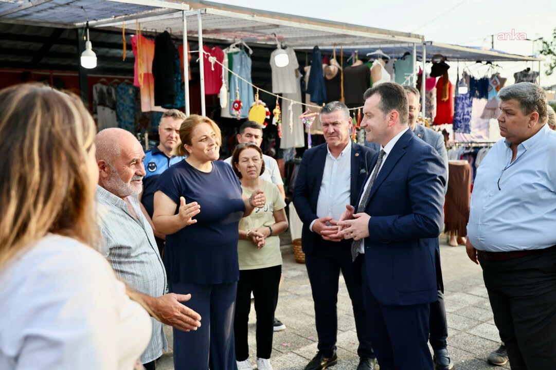 Silivri Belediye Başkanı Balcıoğlu, Gümüşyaka Gece Pazarı’nı ziyaret etti