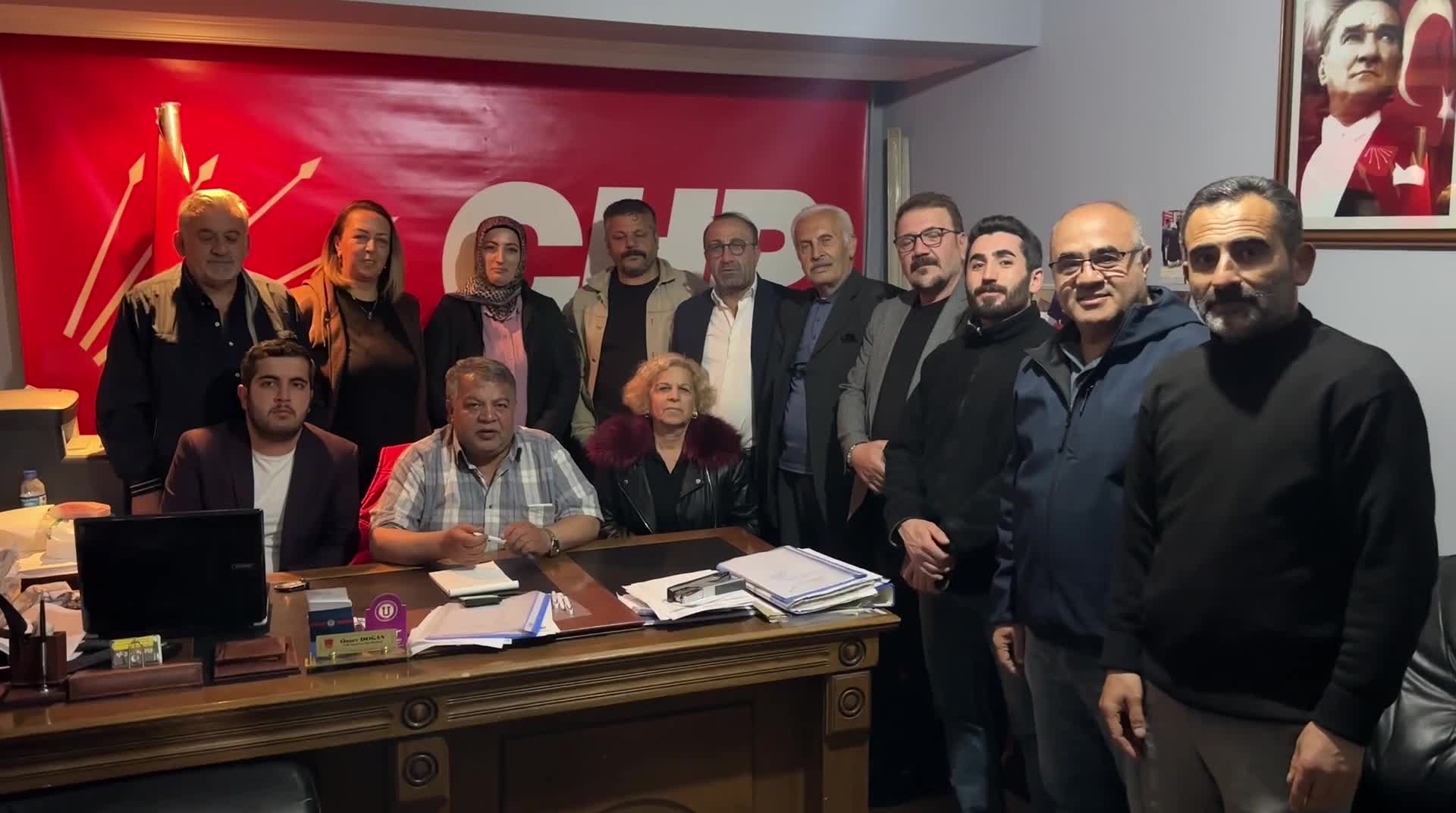 CHP Kurultayı'na iptal kararı... CHP Van İpekyolu İlçe Başkanı Ömer Doğan: Bu iş aydınlığa kavuşana kadar nöbetimize devam edeceğiz