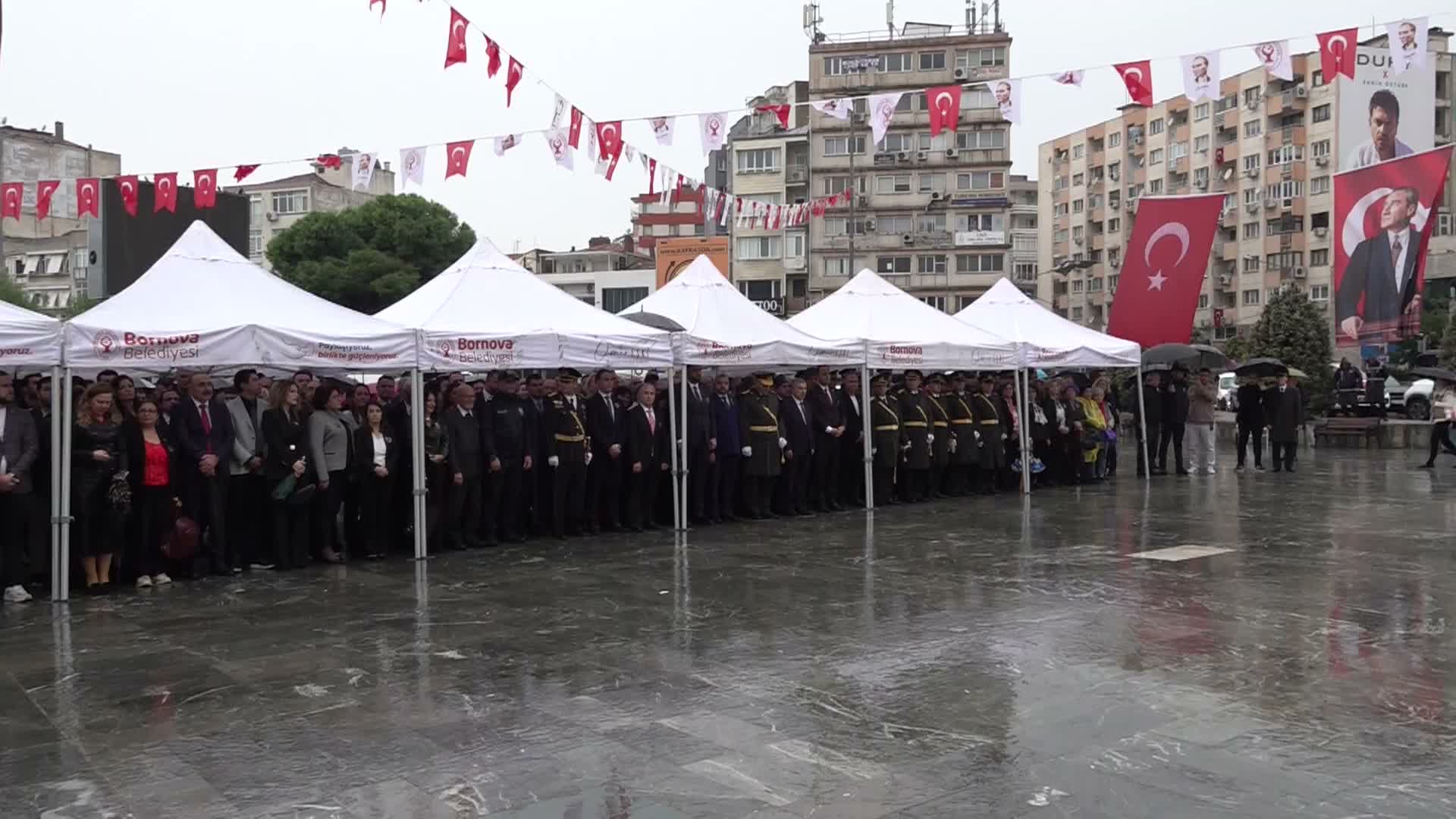 Bornova’da Cumhuriyet’in 103. yılı coşkuyla kutlandı