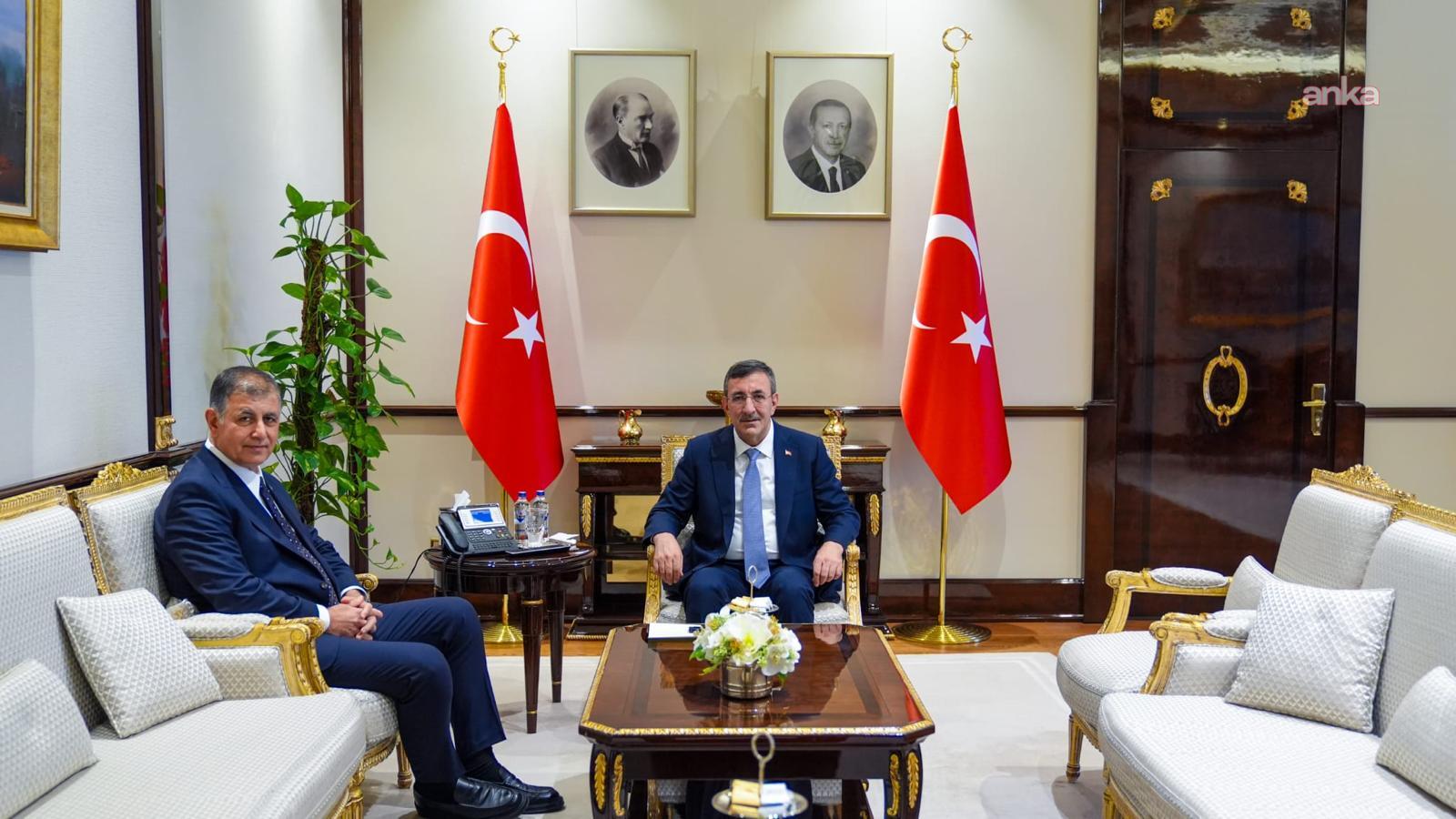 İzmir Büyükşehir Belediye Başkanı Tugay, Ankara'da çeşitli temaslarda bulundu