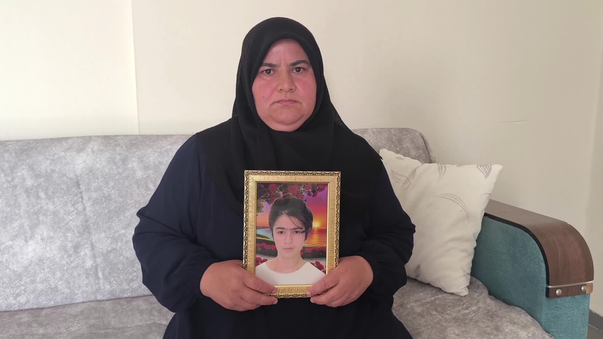 İki yıldır kızı kayıp olan anne: Zengin çocuğu olsaydı benim çocuğum şimdiye bulunurdu