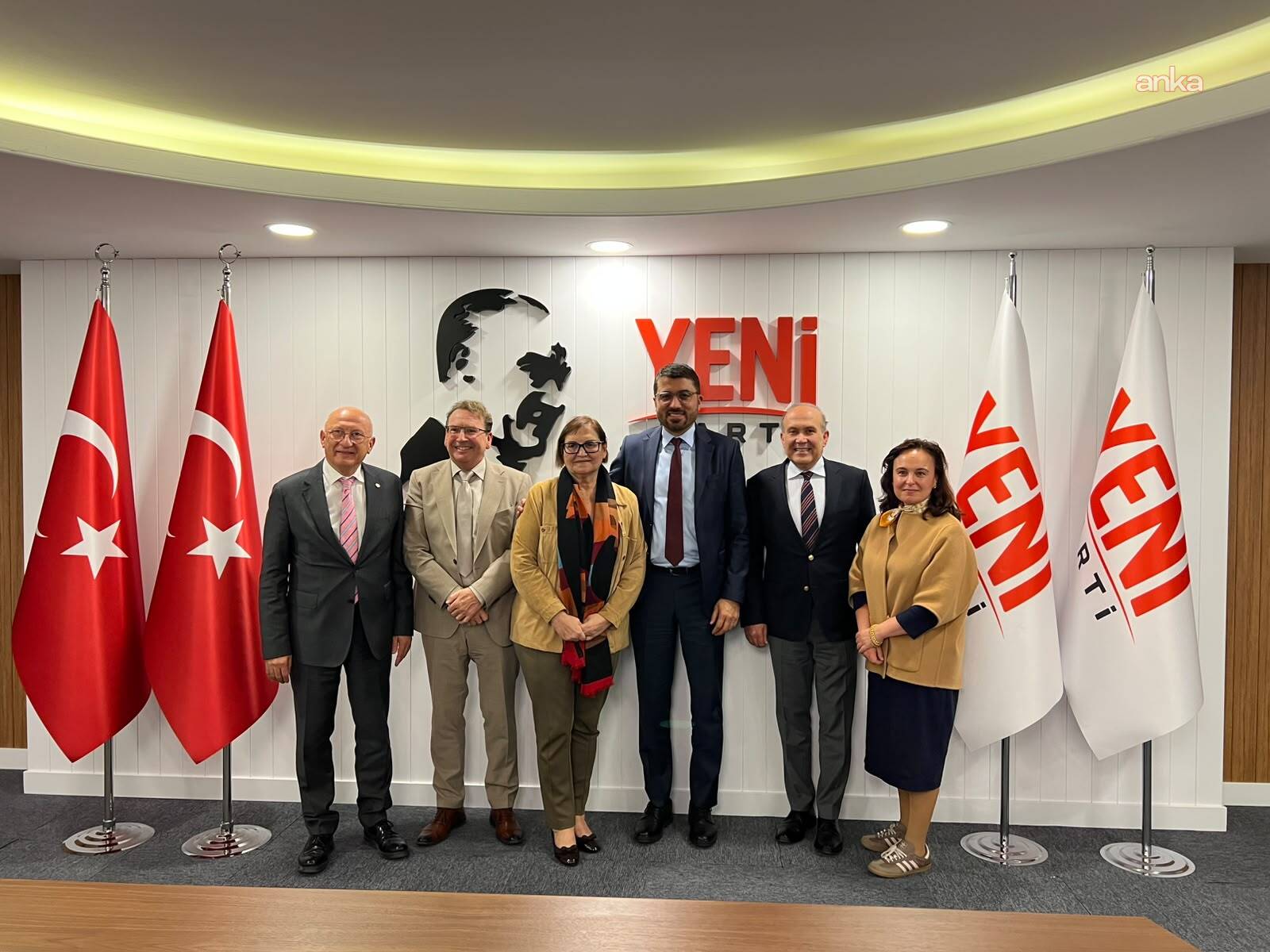 Almanya Federal Meclisi Türkiye Dostluk Grubu’ndan YENİ Parti’ye ziyaret