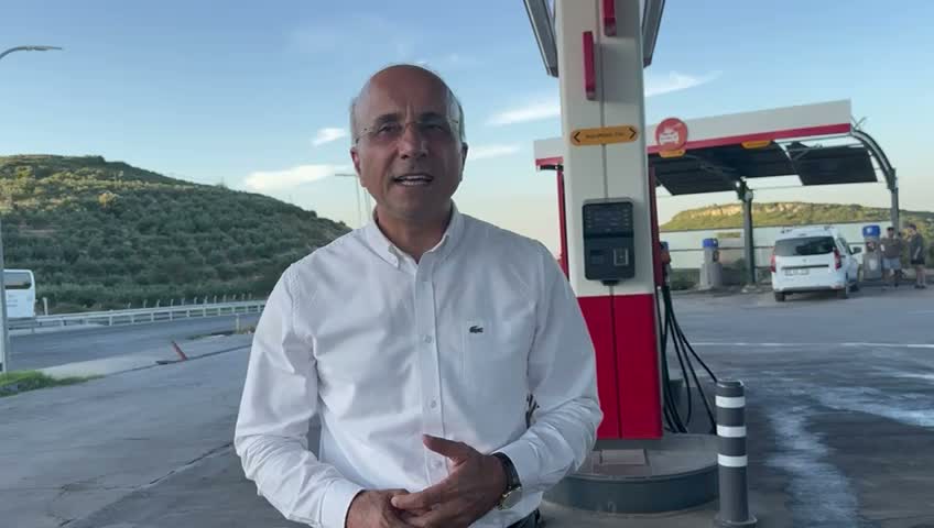 YENİ Partili Genç'ten akaryakıt zamları tepkisi: "Yapılan her bir artış, her gelen zam piyasada her şeyi zincirleme olarak arttırmakta"
