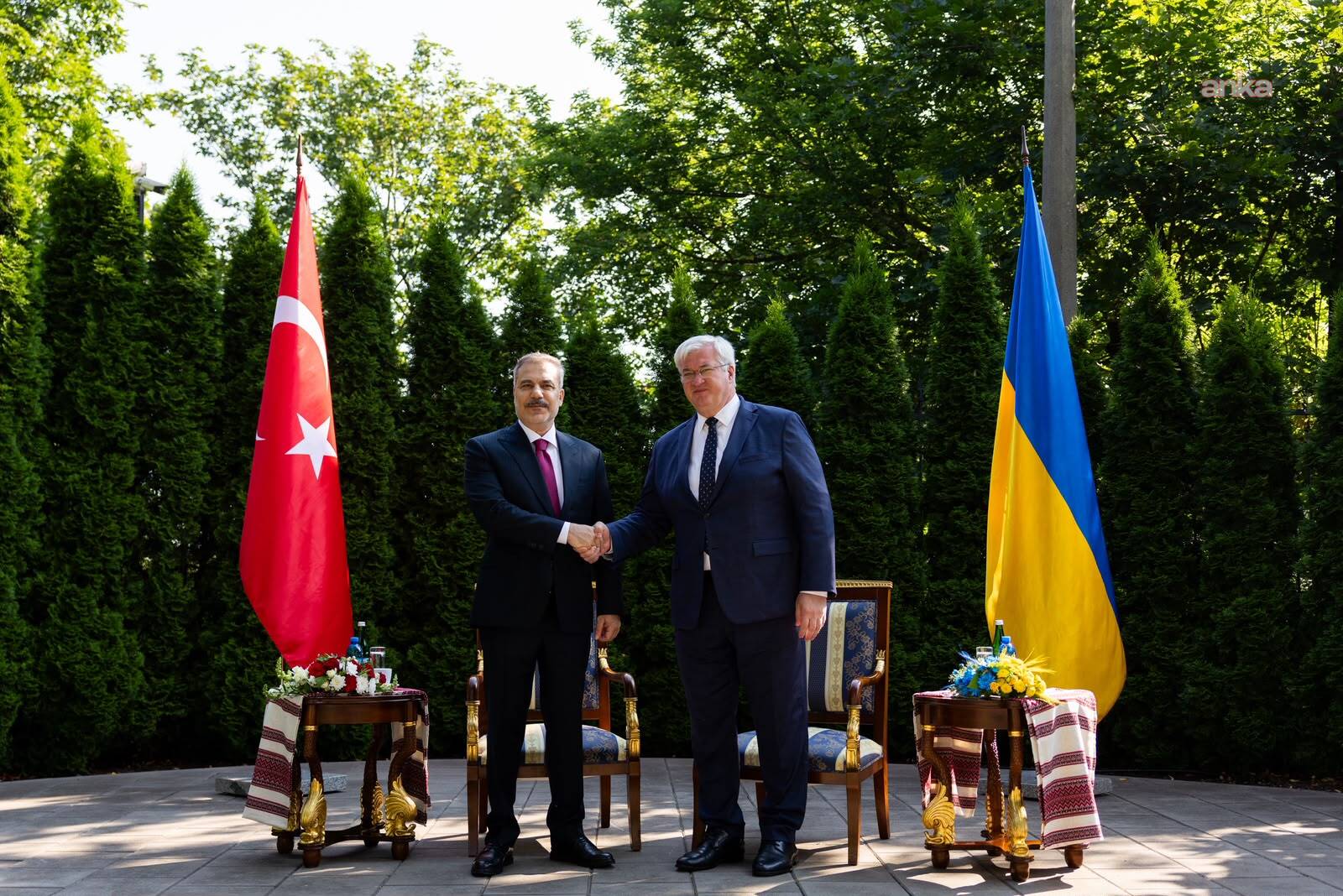 Hakan Fidan, Ukraynalı mevkidaşı Sibiha ile telefonda görüştü