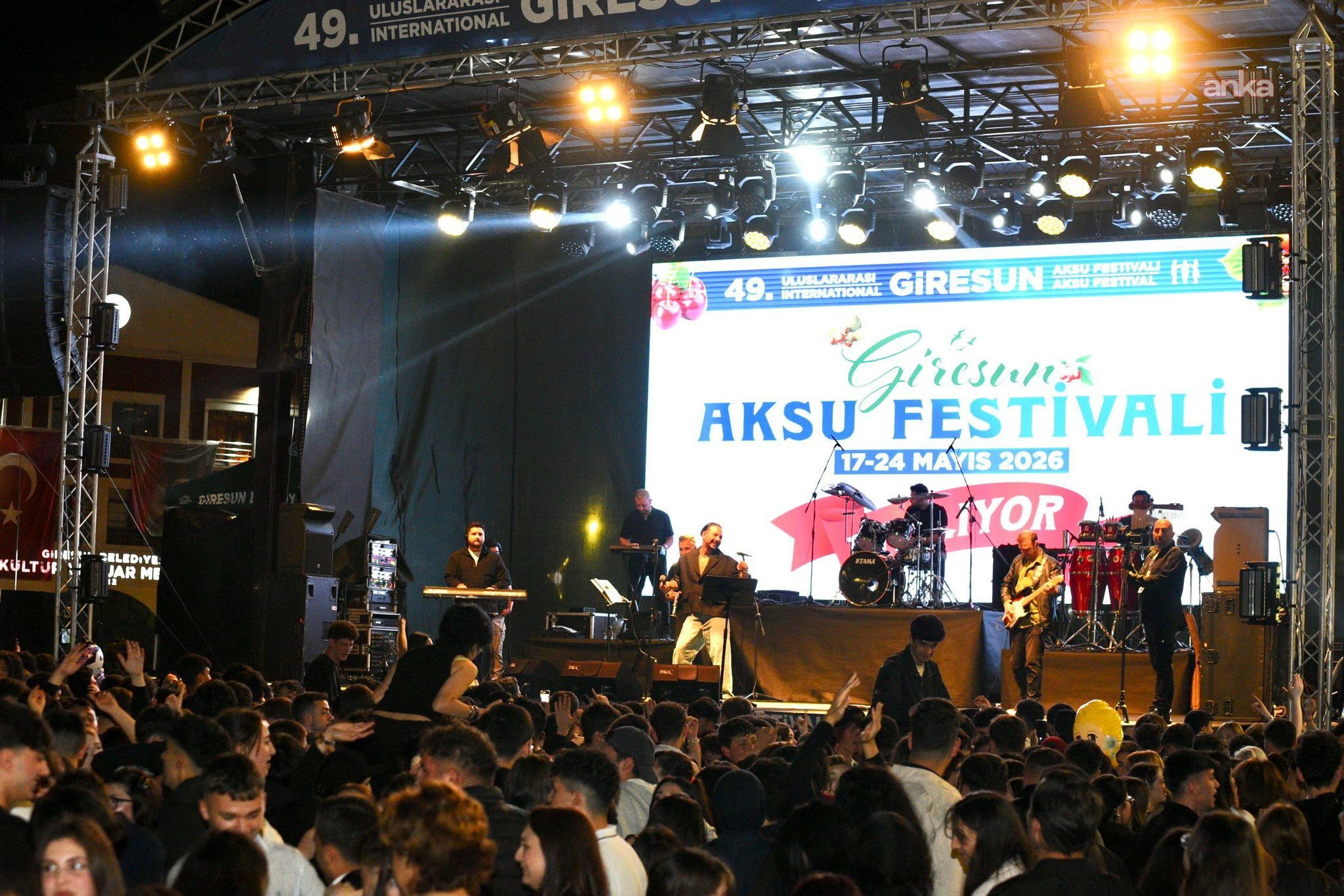 49. Uluslararası Giresun Aksu Festivali'ndeki konserler, büyük beğeni topladı