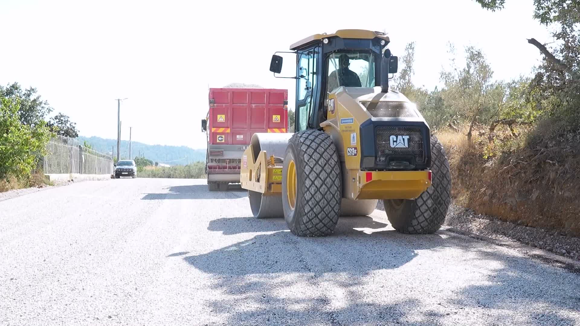 Bursa Büyükşehir Belediyesi, Kestel'de dört mahallenin yollarını yeniledi