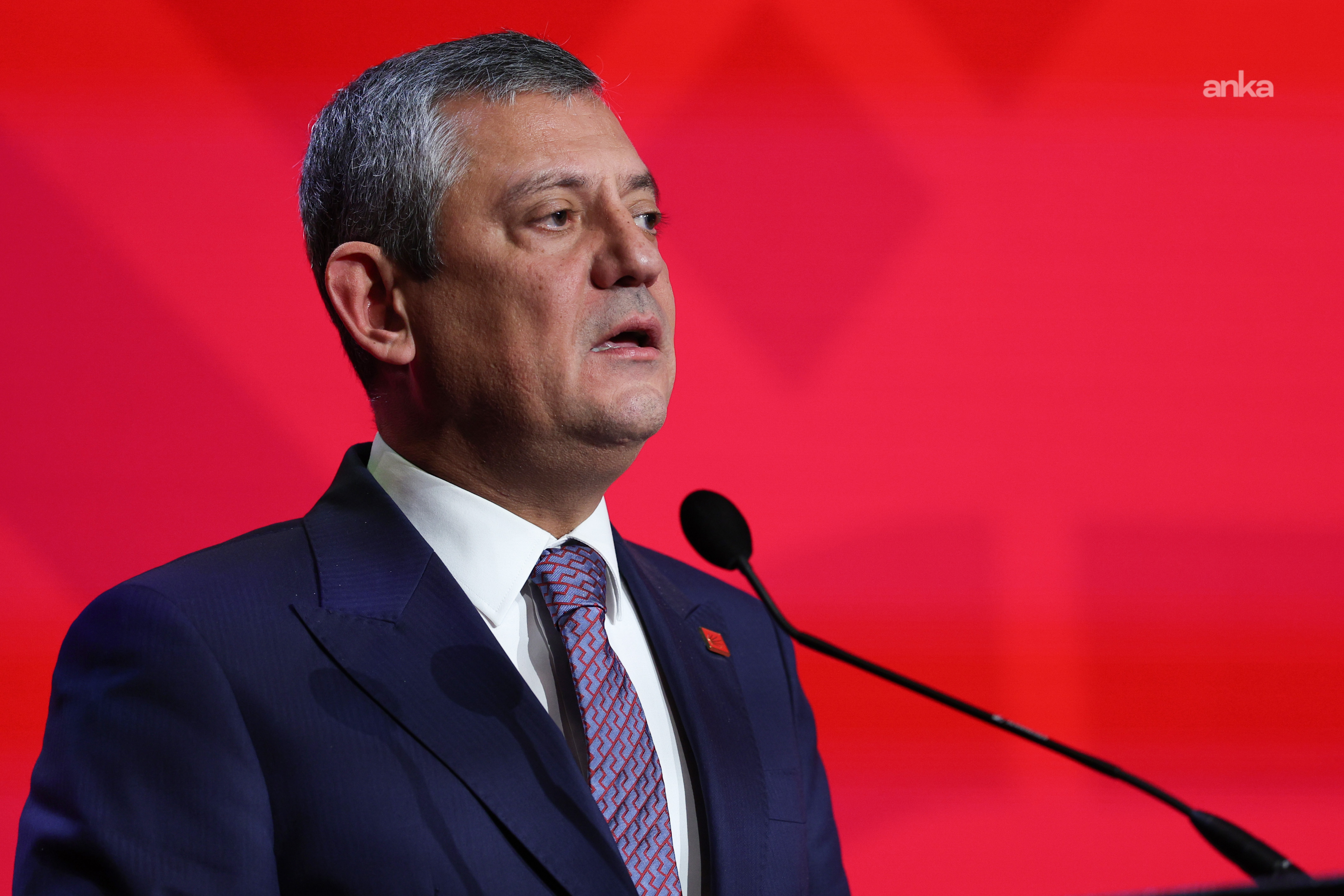 Özgür Özel'den şehit olan Çavuş Abdurrahman Hilal için taziye mesajı
