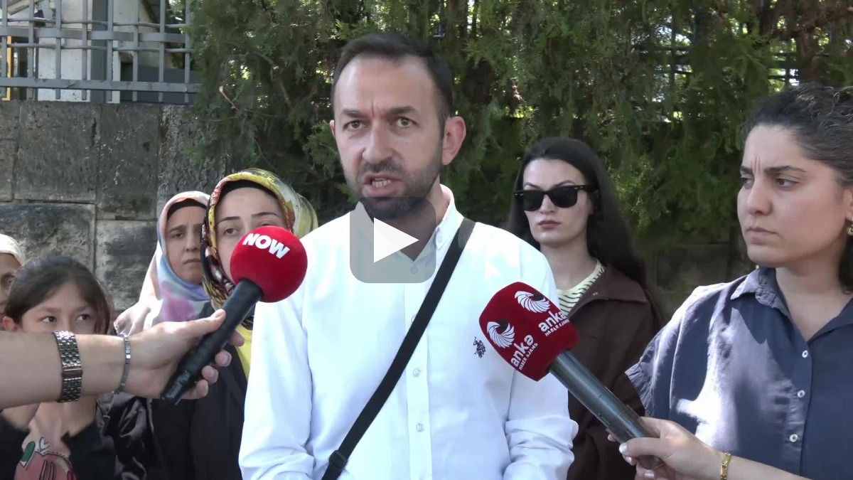 Mağdur öğretmenlerin aileleri Meclis'te: Sorun çözülmeden ayrılmayacağız