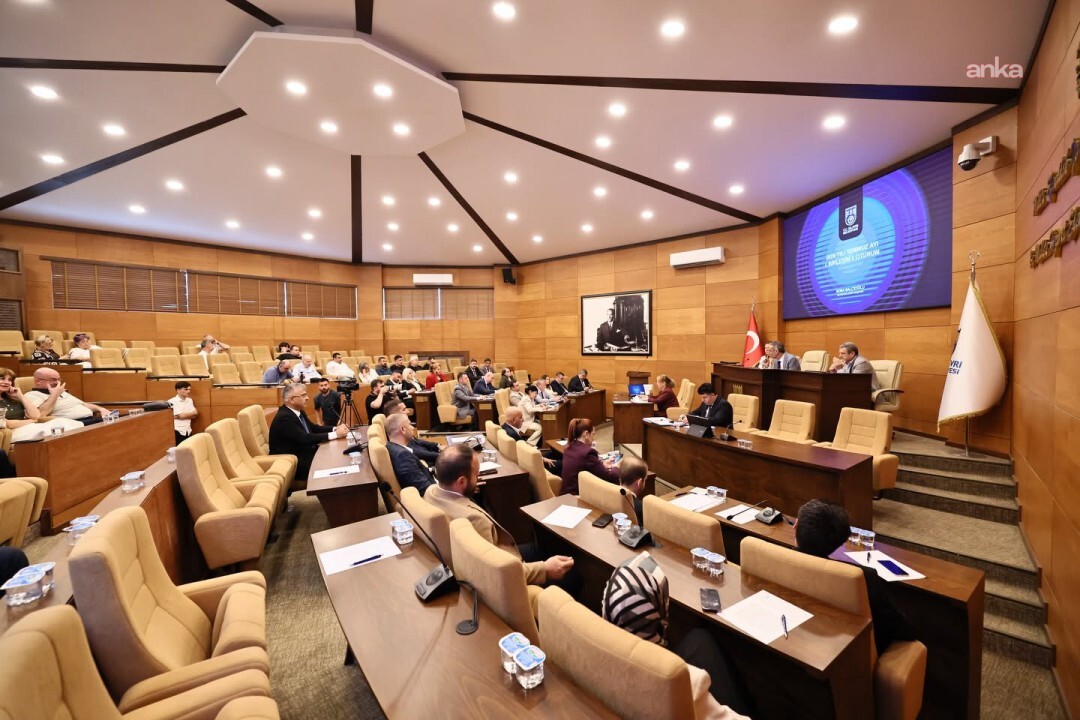 Silivri Belediye Başkanı Balcıoğlu’ndan Silivri Belediye Meclisi’ne mektup: "Yine birlikte çalışacağız, güleceğiz"