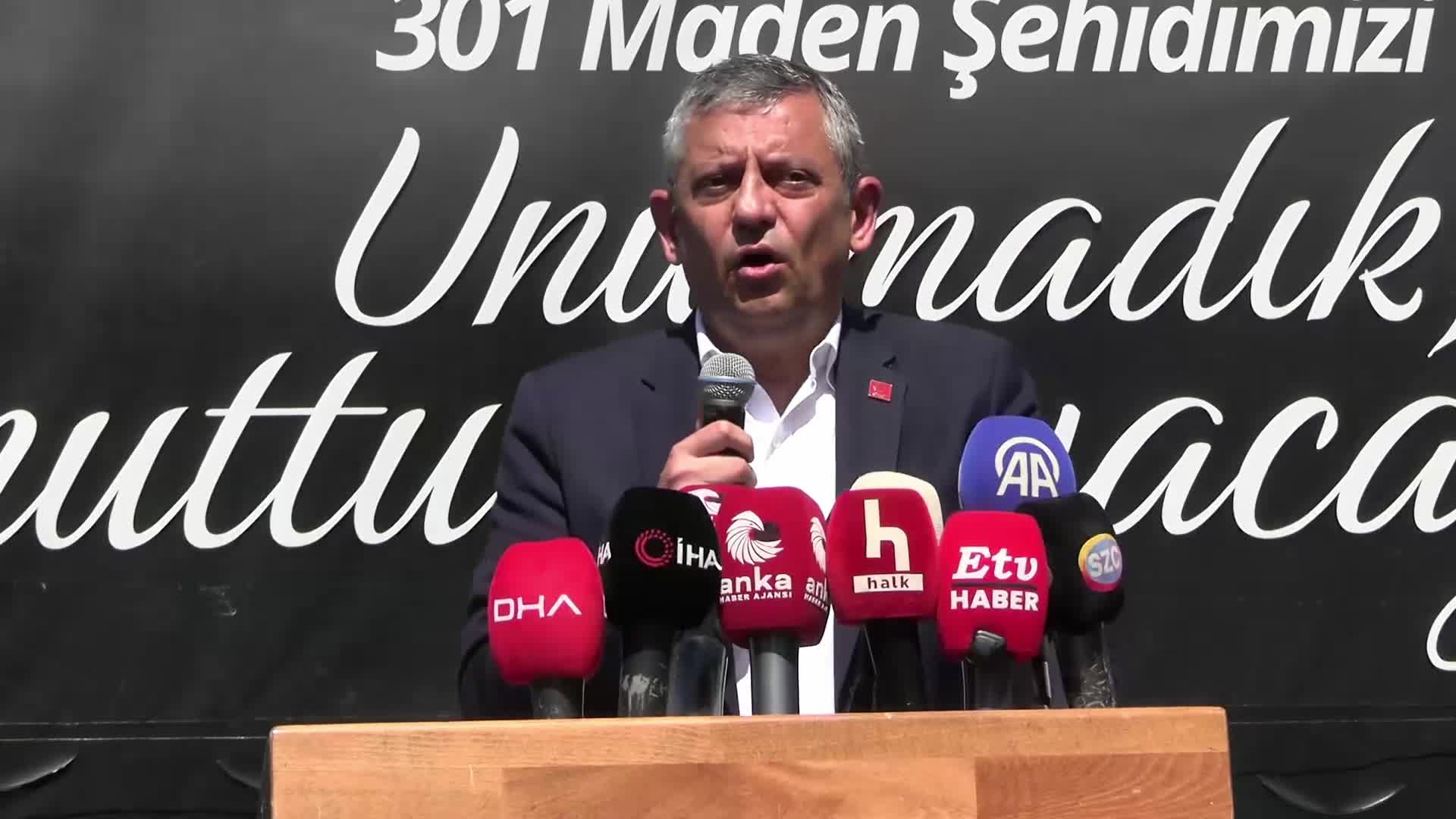 Soma maden faciasında 12'inci yıl... CHP Genel Başkanı Özel: “Bu kara düzeni ilk seçimde değiştireceğiz"