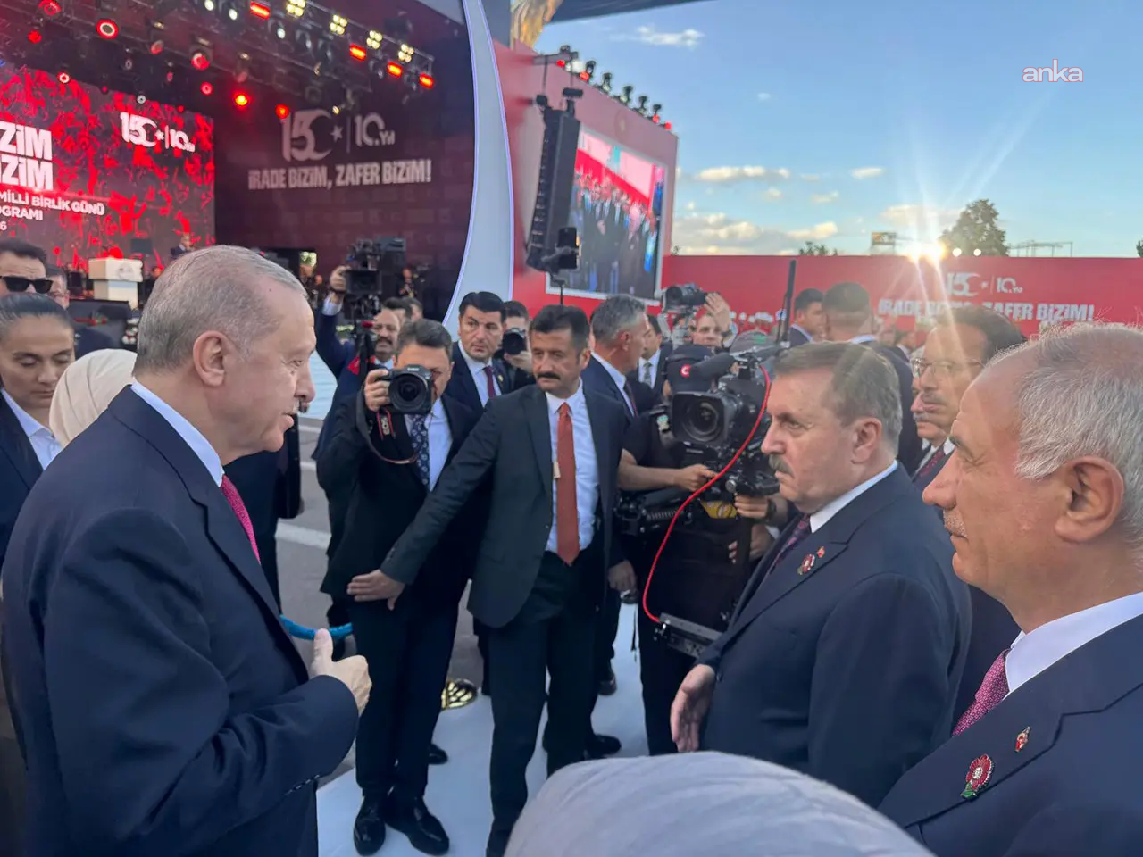 Mustafa Destici, AK Parti'nin 25'inci kuruluş yıl dönümünü kutladı