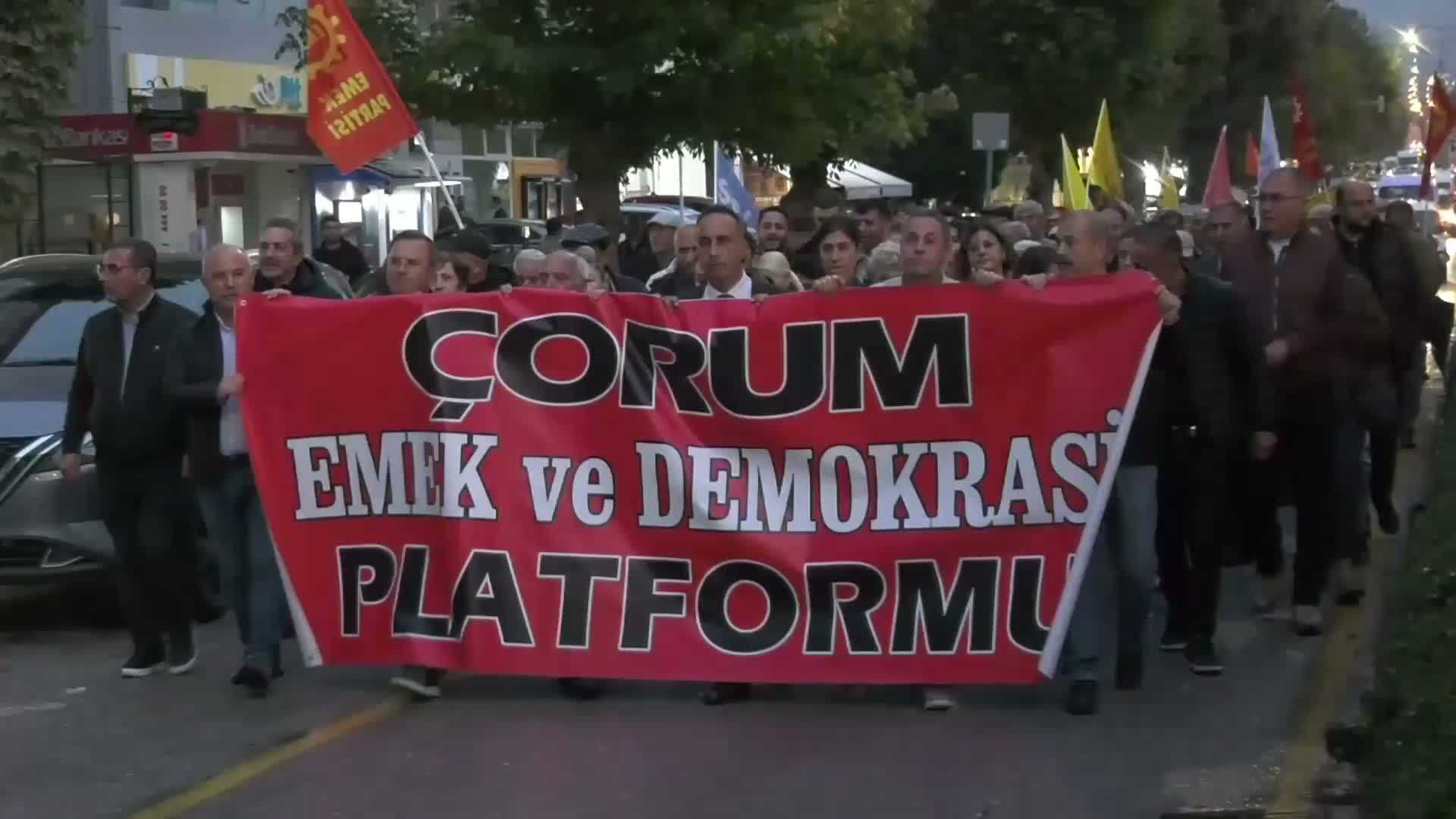 Halk TV'ye kayyım atanması Çorum'da protesto edildi