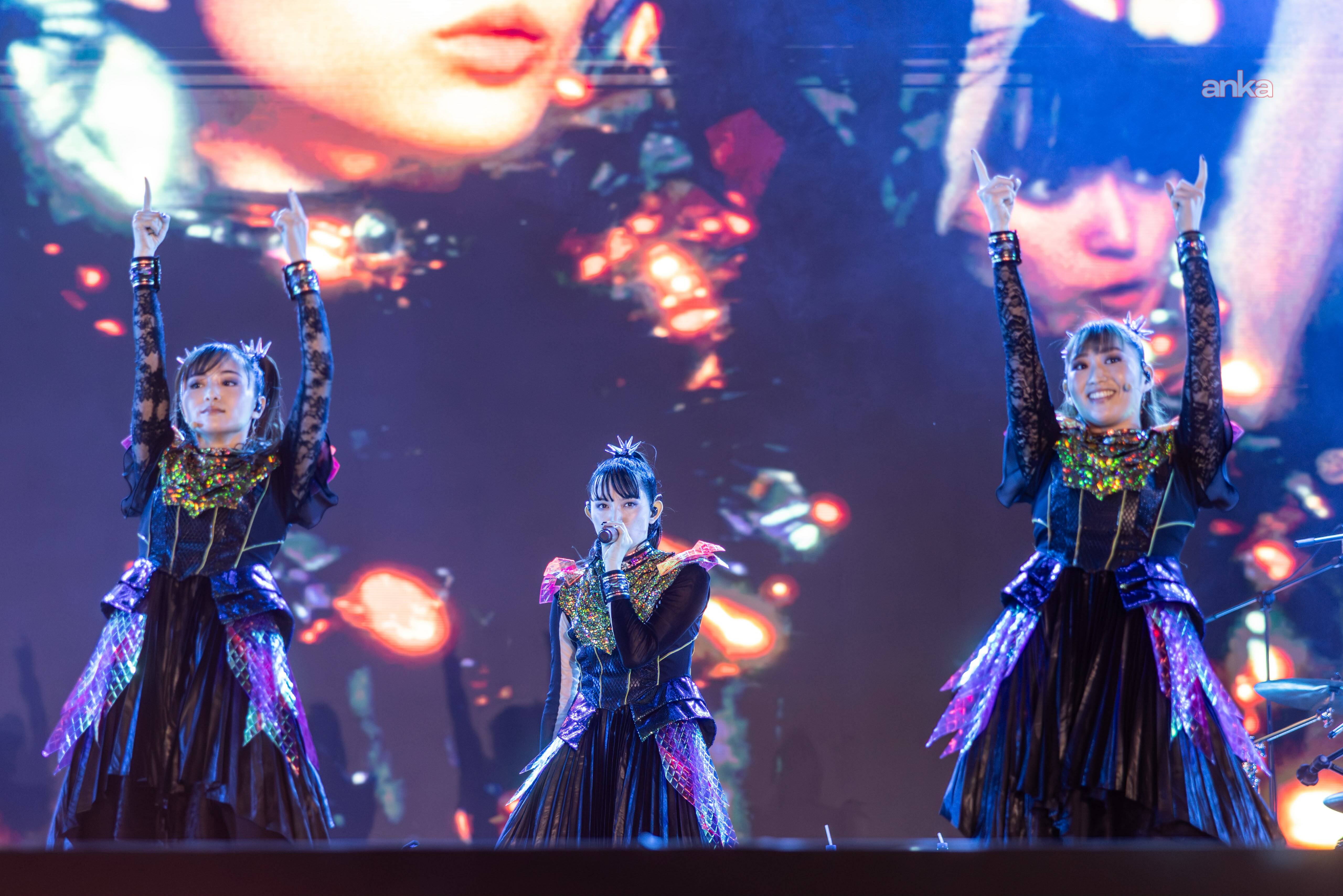 Babymetal, İstanbul'u metal ve görsel şovla buluşturdu
