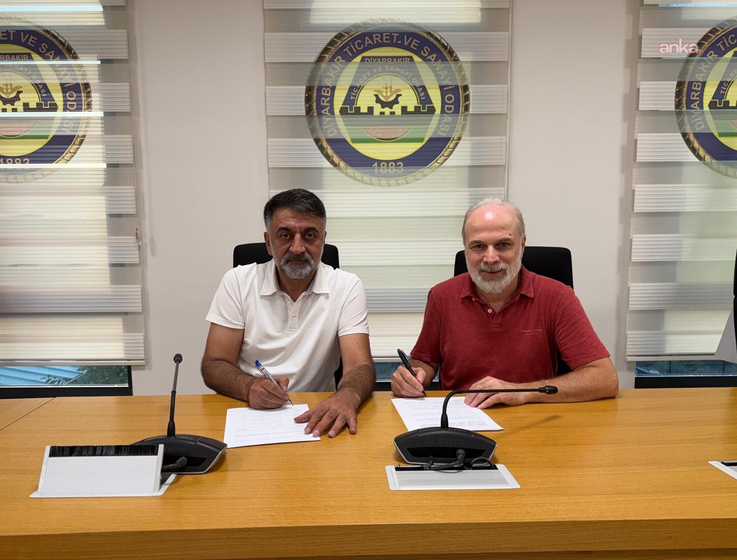 DTSO’dan 5 dilli “Kürtçe Ekonomi Terimler Sözlüğü” çalışması