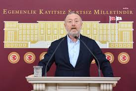 Sezai Temelli: "IBAN mağdurlarına ilişkin açık, net ve hakkaniyetli bir düzenleme mutlaka 12. Yargı Paketi'ne eklenmeli; mağduriyetler giderilmelidir"