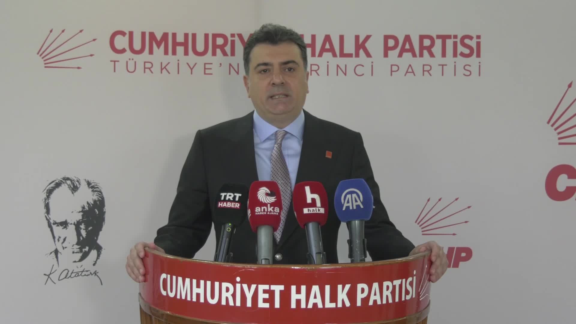 CHP Sözcüsü Emre: “CHP, yağma düzenine ‘dur’ dediği için hedef”