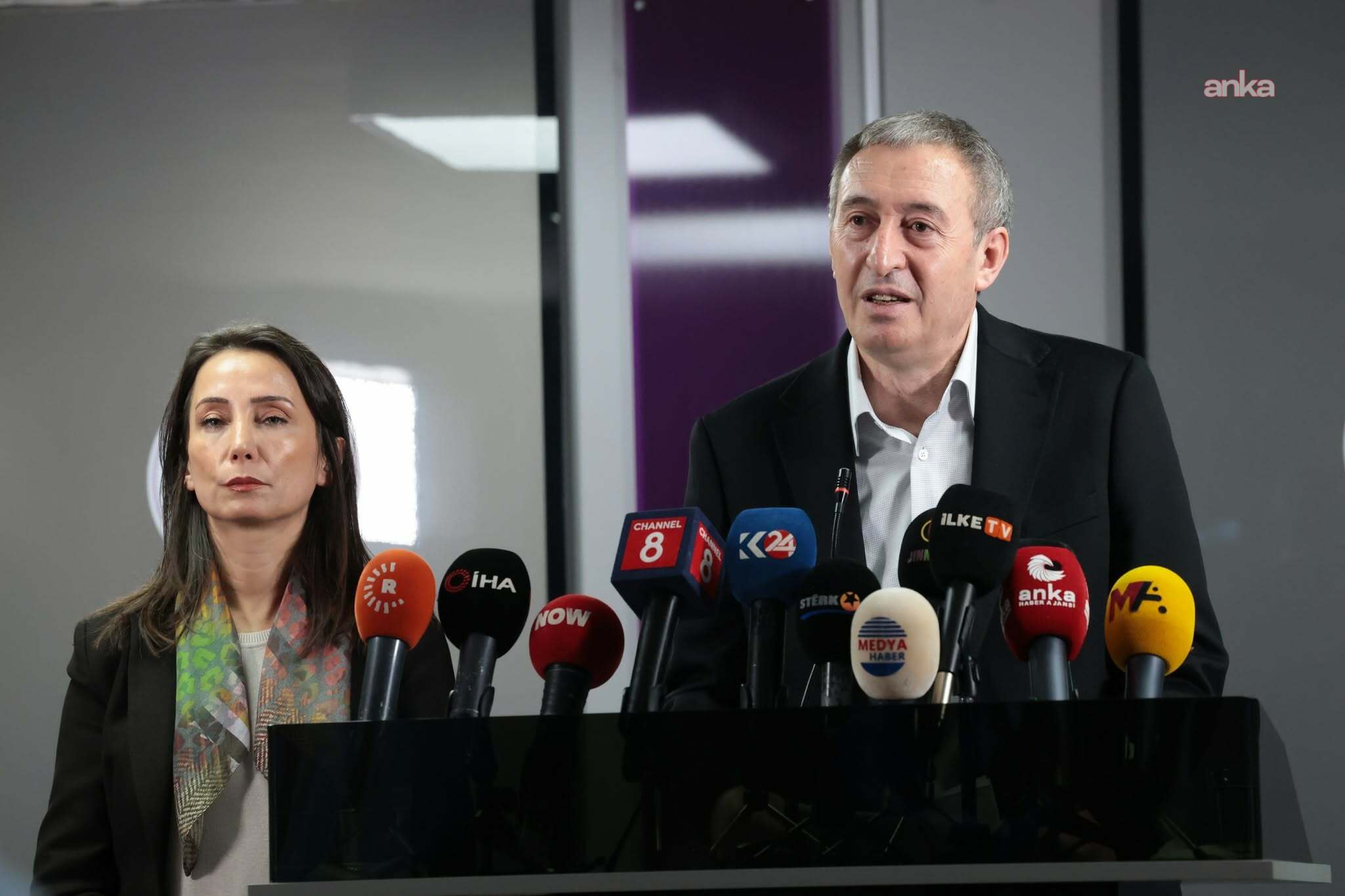 DEM Parti Eş Genel Başkanlarından Paşinyan'a tebrik mesajı