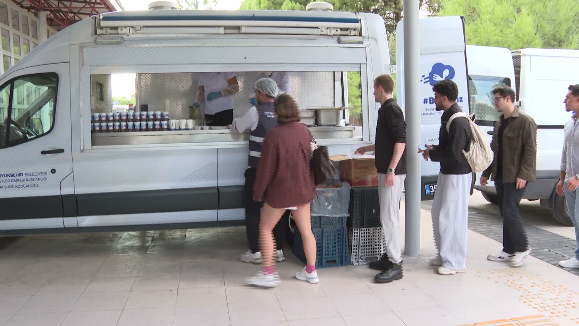 İzmir’de üniversiteliler Büyükşehir’e emanet