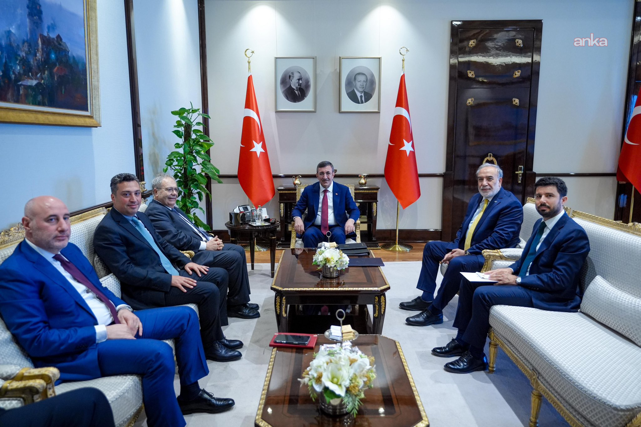 Cumhurbaşkanı Yardımcısı Yılmaz, Lübnan Başbakan Yardımcısı Mitri'yi kabul etti