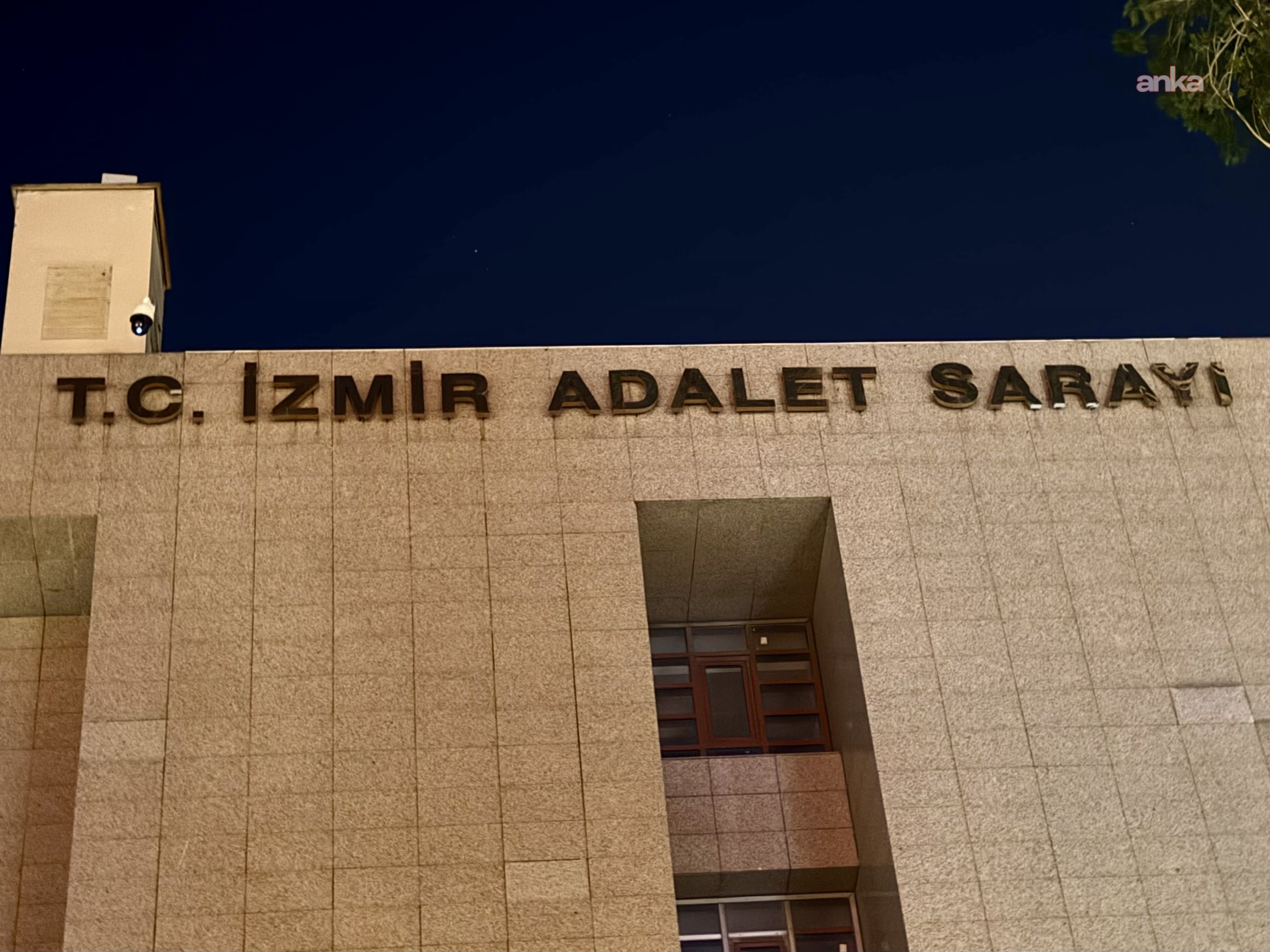 Buca Belediyesi soruşturmasında Başkan Görkem Duman dahil 42 kişi tutuklandı