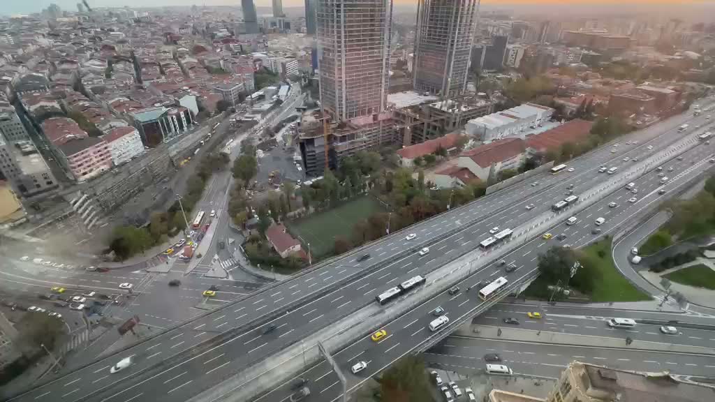 Dün 18.00 civarında yüzde 89'lara ulaşan yoğunluk bugün aynı saatlerde yüzde 40'ın altında seyrediyor