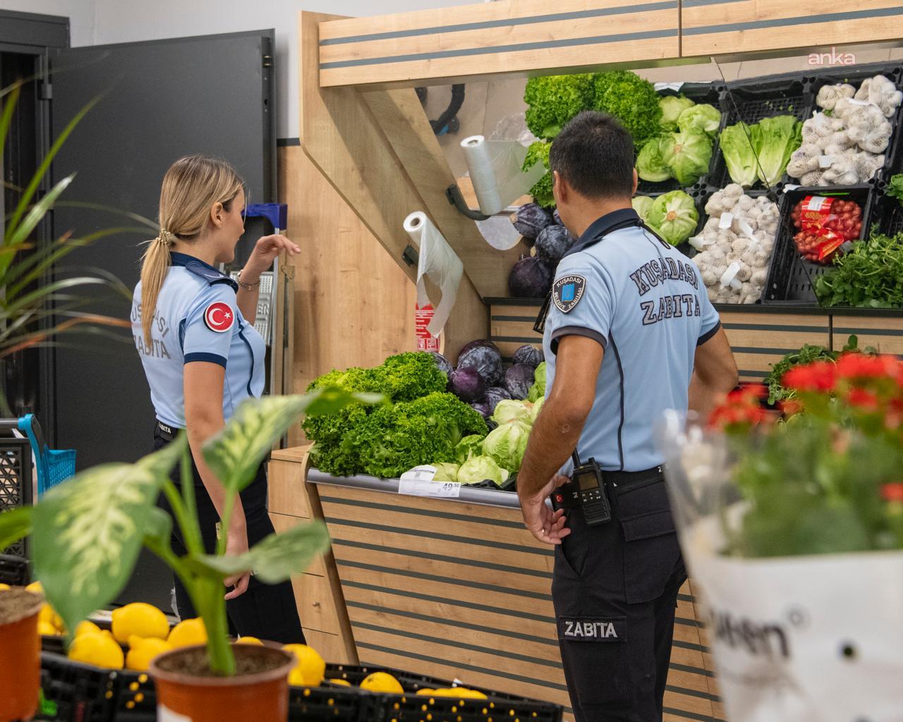 Kuşadası’nda zincir marketlerde gıda ve hijyen denetimi