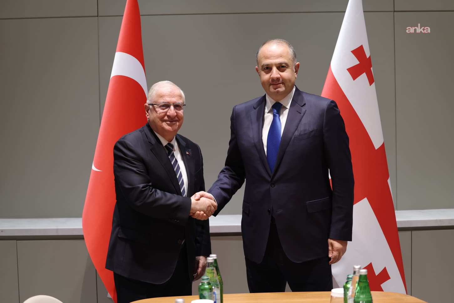 Bakan Güler, Gürcistan Başbakan Yardımcısı ve Savunma Bakanı Chikovani ile görüştü