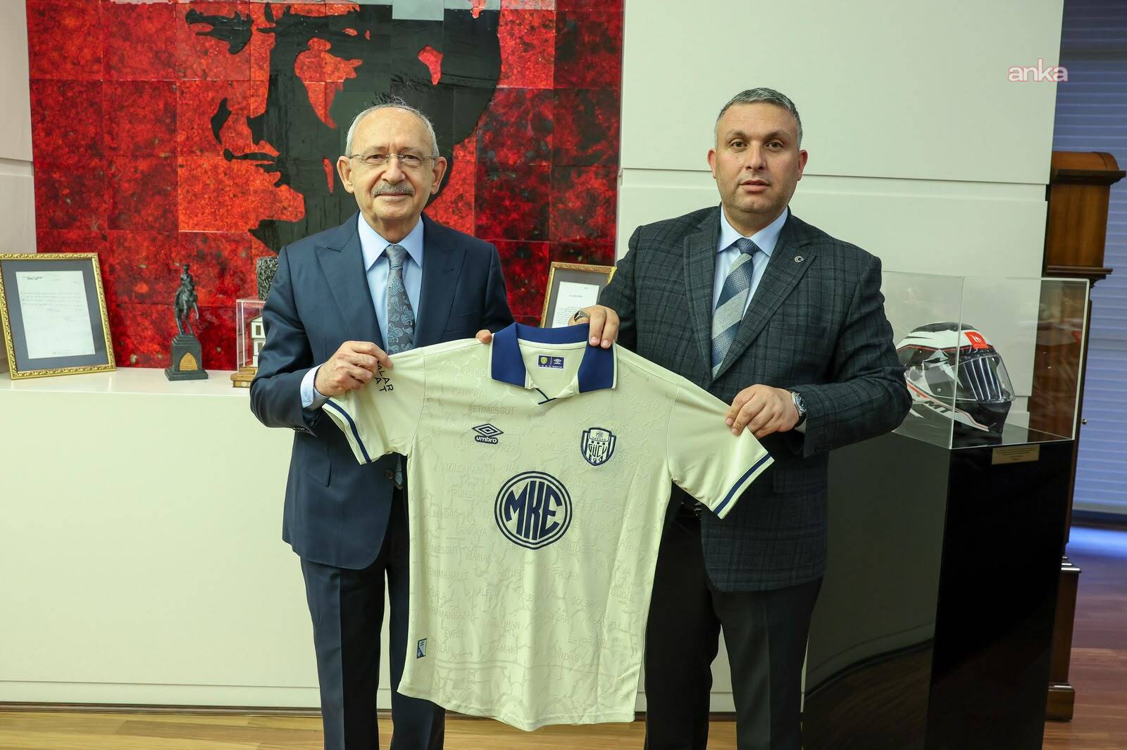 CHP Genel Başkanı Kemal Kılıçdaroğlu, MKE Ankaragücü Başkanı İlhami Alparslan’ı kabul etti