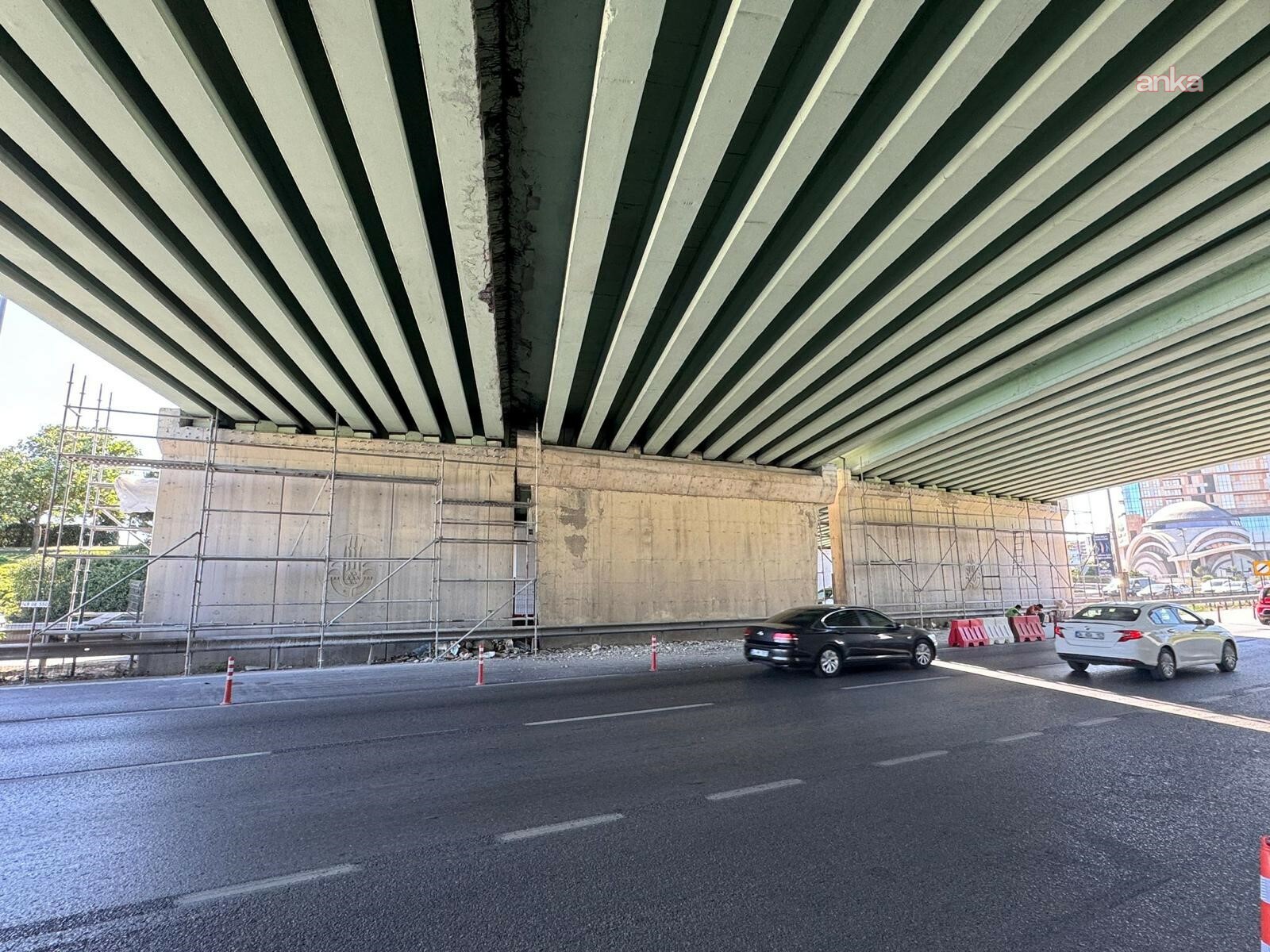 İBB, D-100 Cevizli Kavşağı Araç Üst Geçidi’ni depreme karşı güçlendirdi