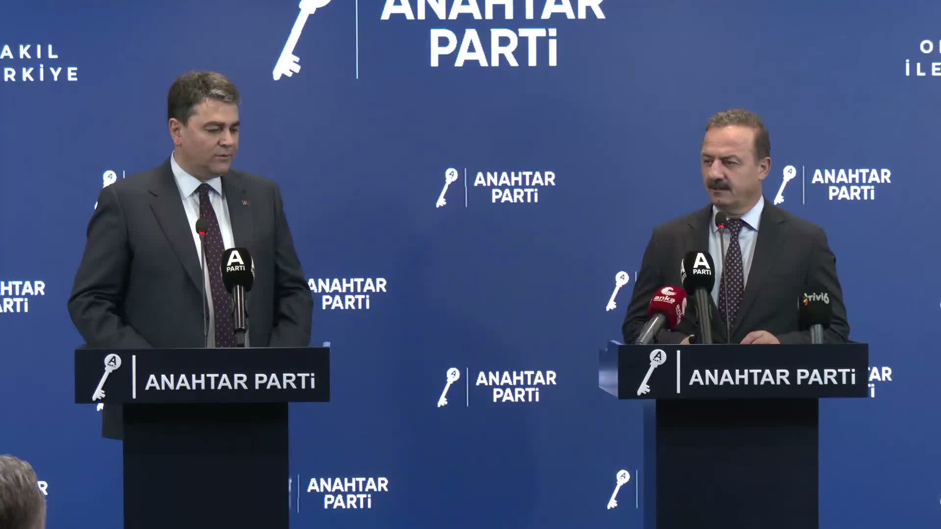 Gültekin Uysal'ı ağırlayan Yavuz Ağıralioğlu: Vatandaşı fonuna kadar soyanlardan sonuna kadar hesap sorulmalı