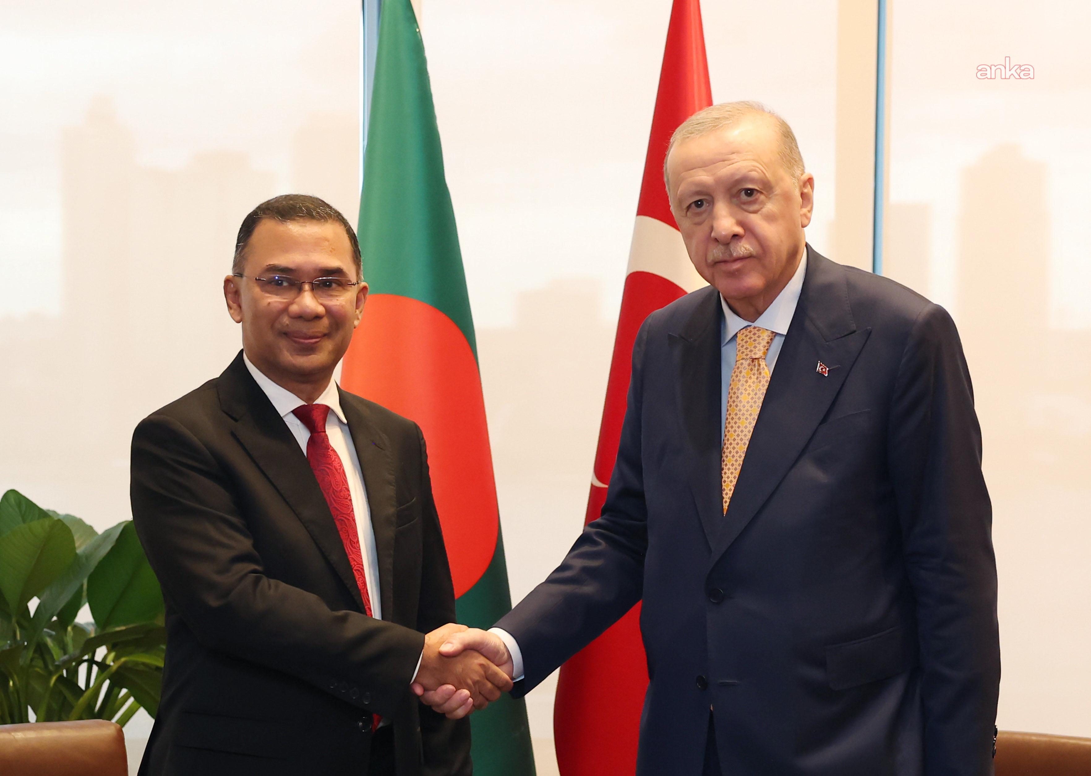 Cumhurbaşkanı Erdoğan, Bangladeş Başbakanı Tarık Rahman ile görüştü