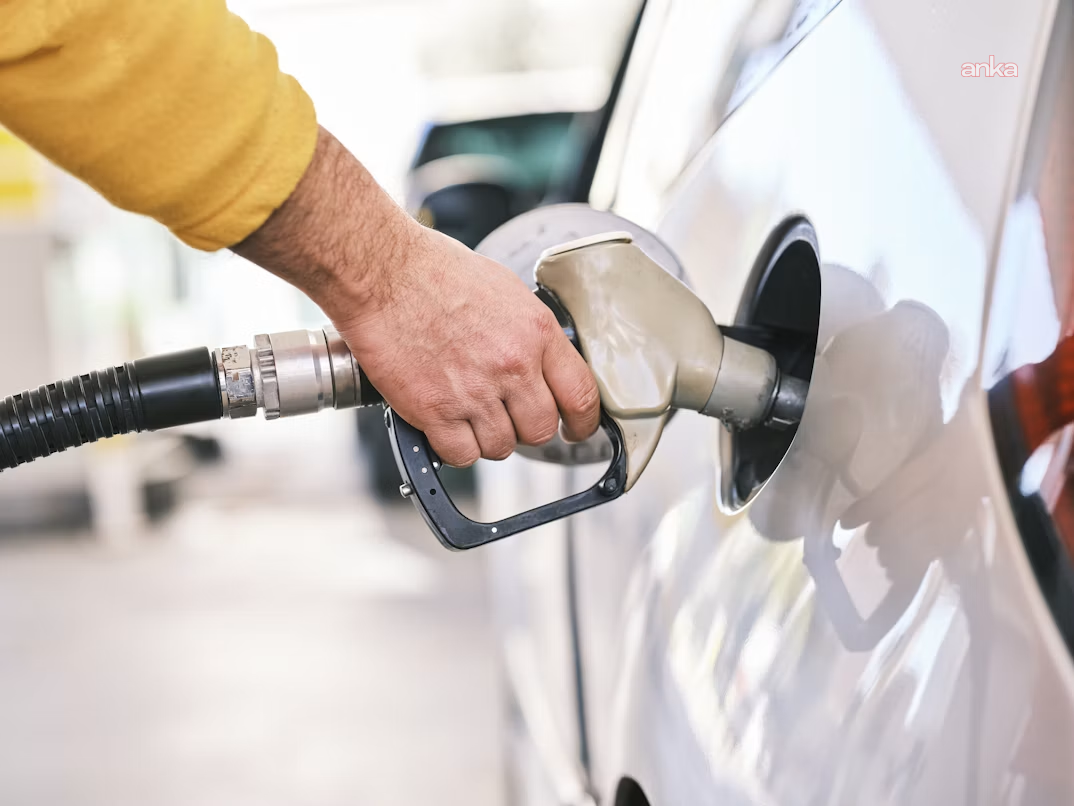Motorine salı günü 6 lira 62 kuruş zam bekleniyor