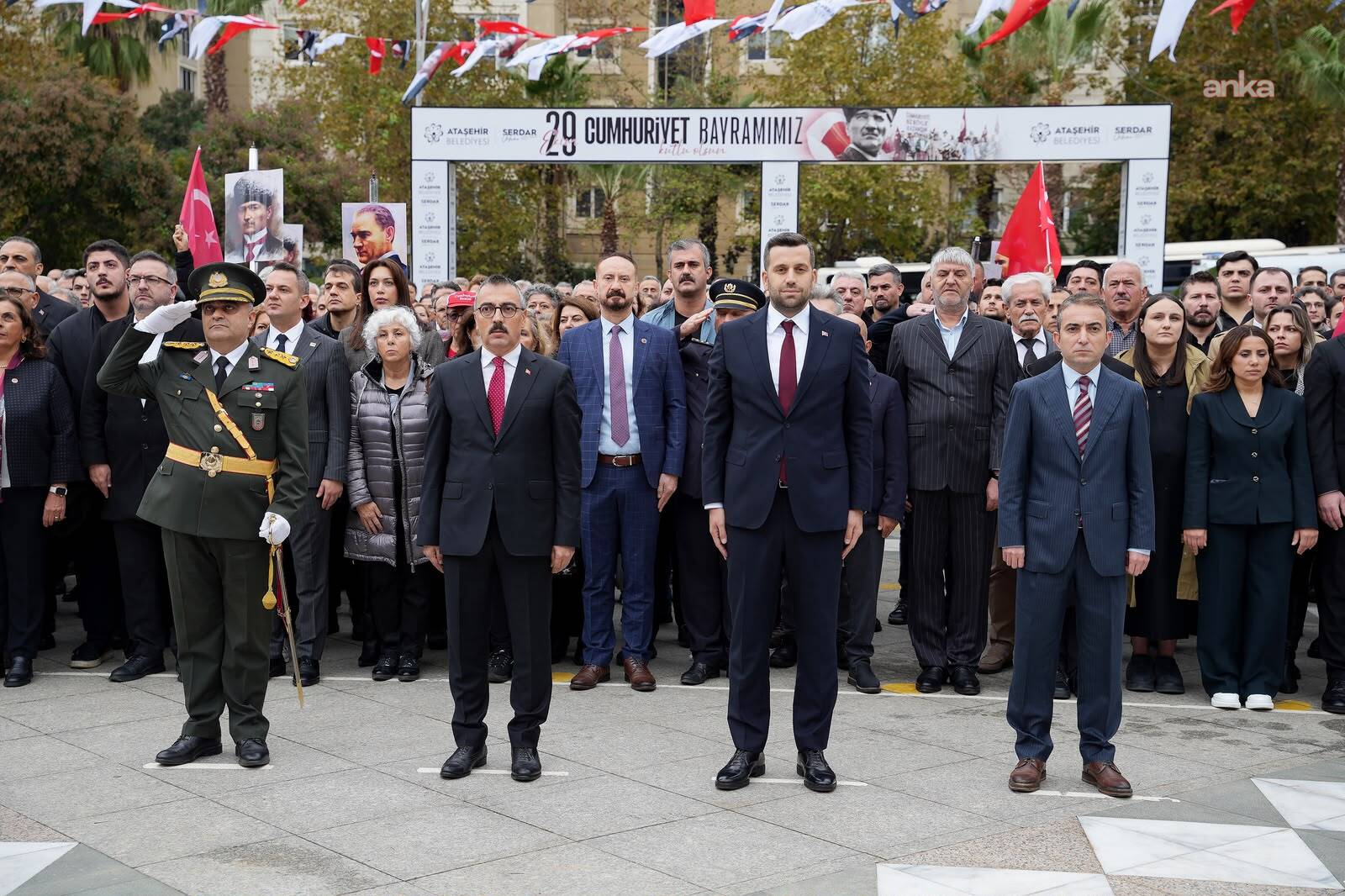 Ataşehir’de 29 Ekim kutlamaları resmi törenle başladı