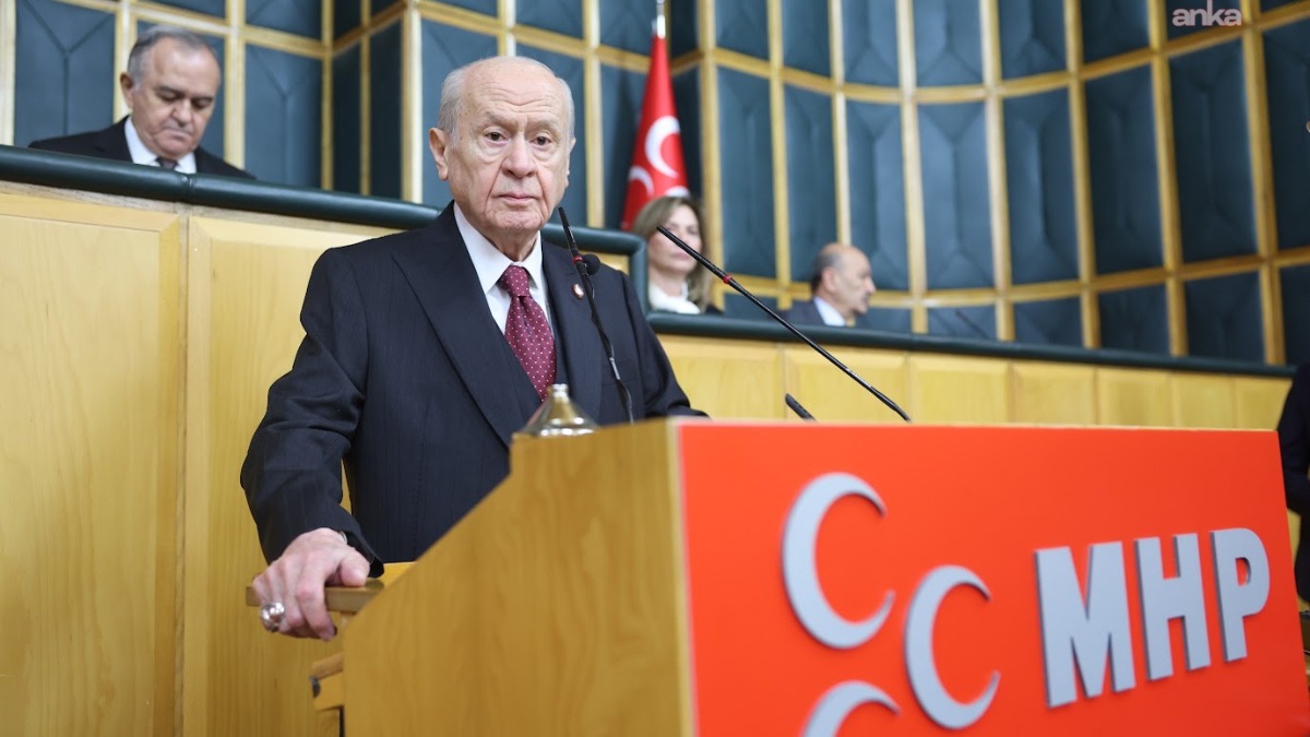 Bahçeli: "Siz neyin ve nerenin milliyetçisisiniz?"