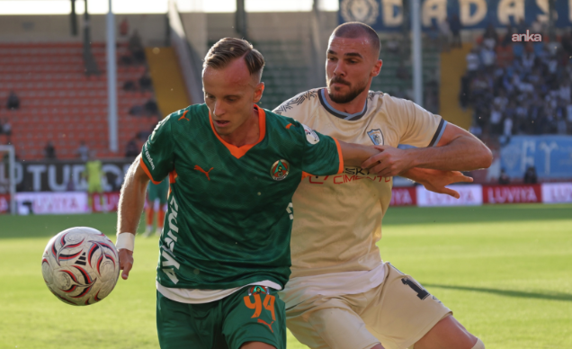 Corendon Alanyaspor ile Erzurumspor FK golsüz berabere kaldı