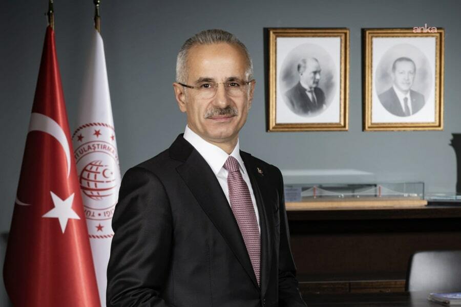 Bakan Uraloğlu: Kurban Bayramı’nda trenlerde 18 bin 644 kişilik ek kapasite artışı sağlıyoruz