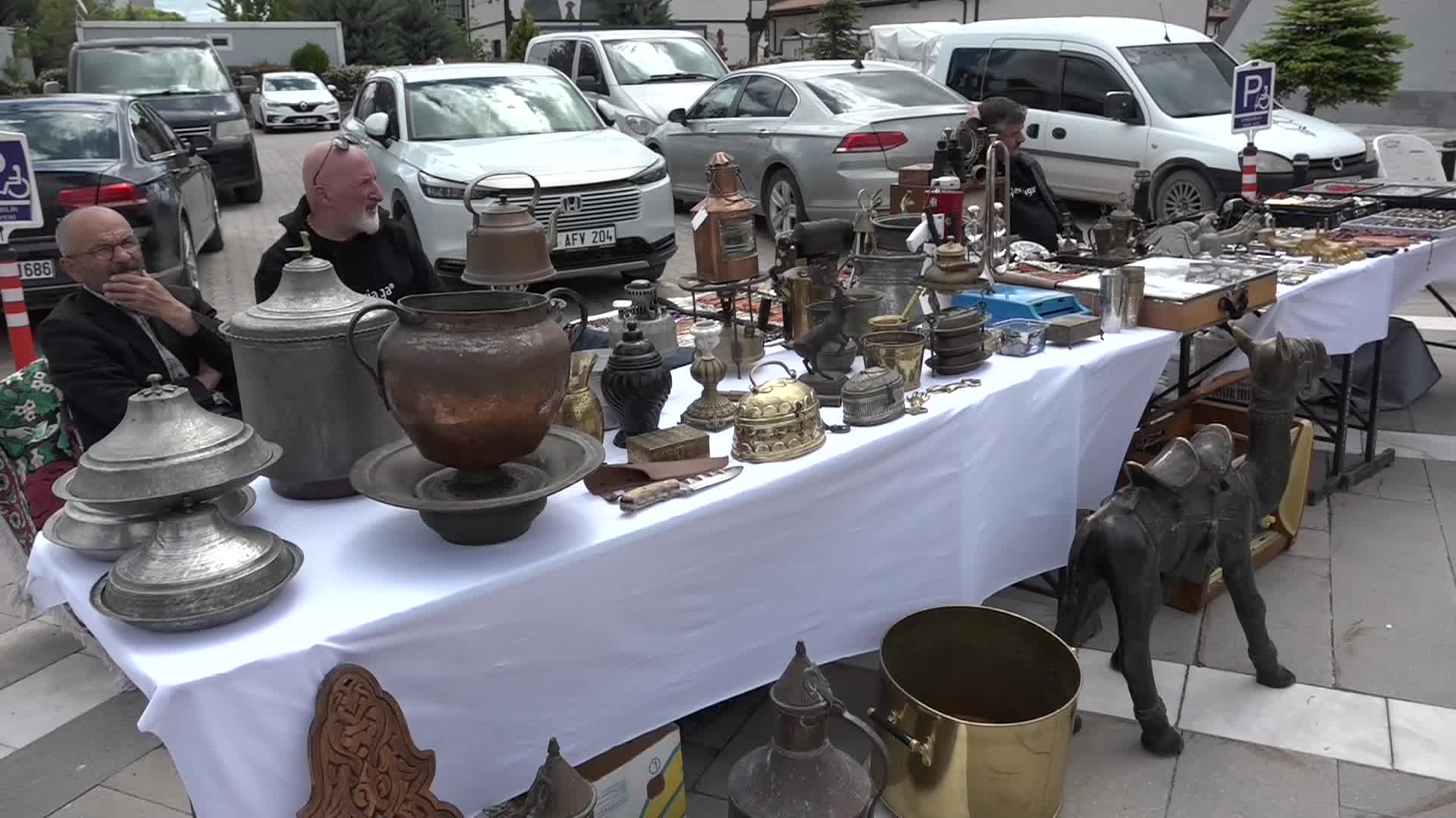 Malatya’da antika sergisi: 300 yıllık “Paşa Mangalı” yoğun ilgi gördü