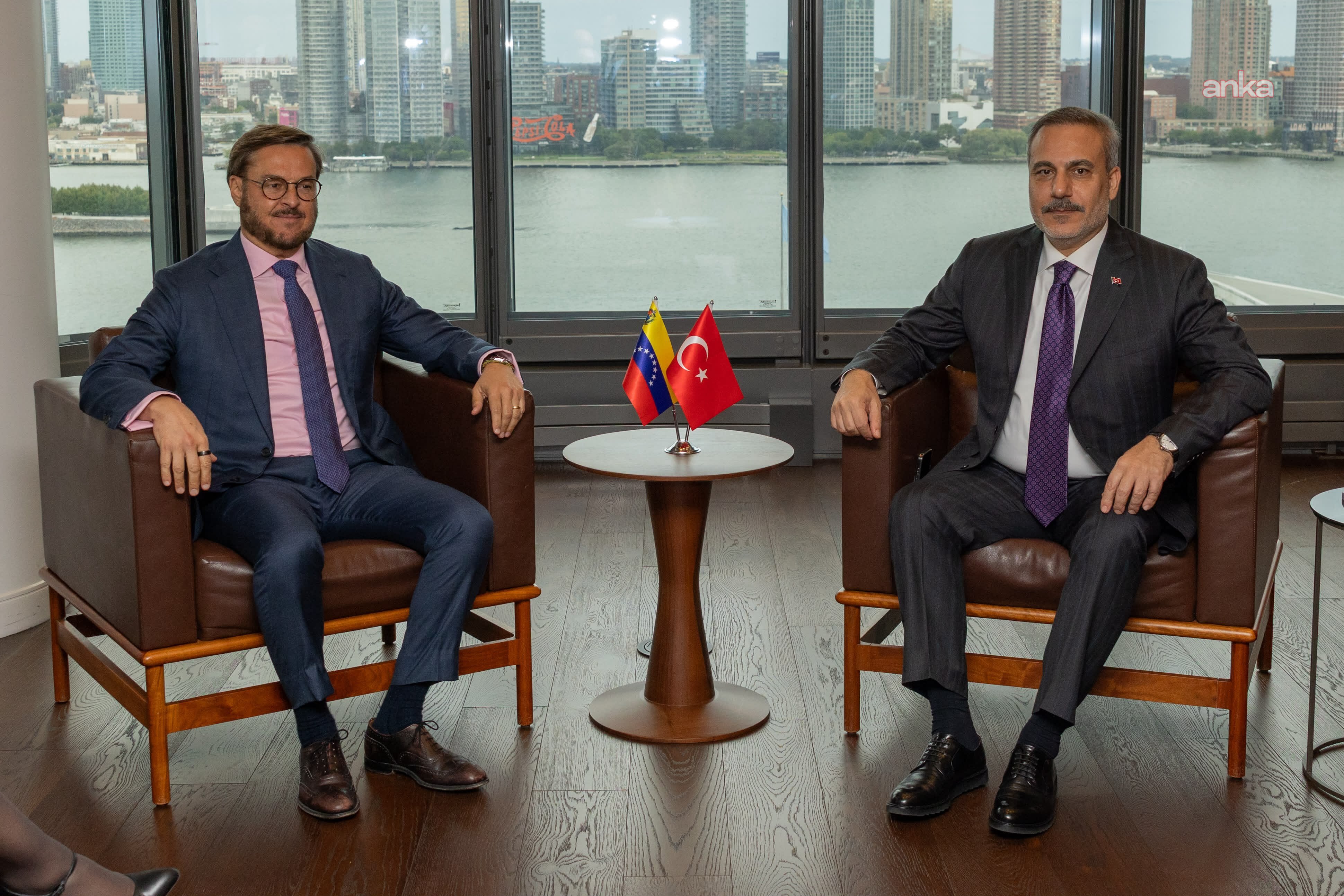 Bakan Fidan, Venezuela Dışişleri Bakanı Gonzales ile görüştü
