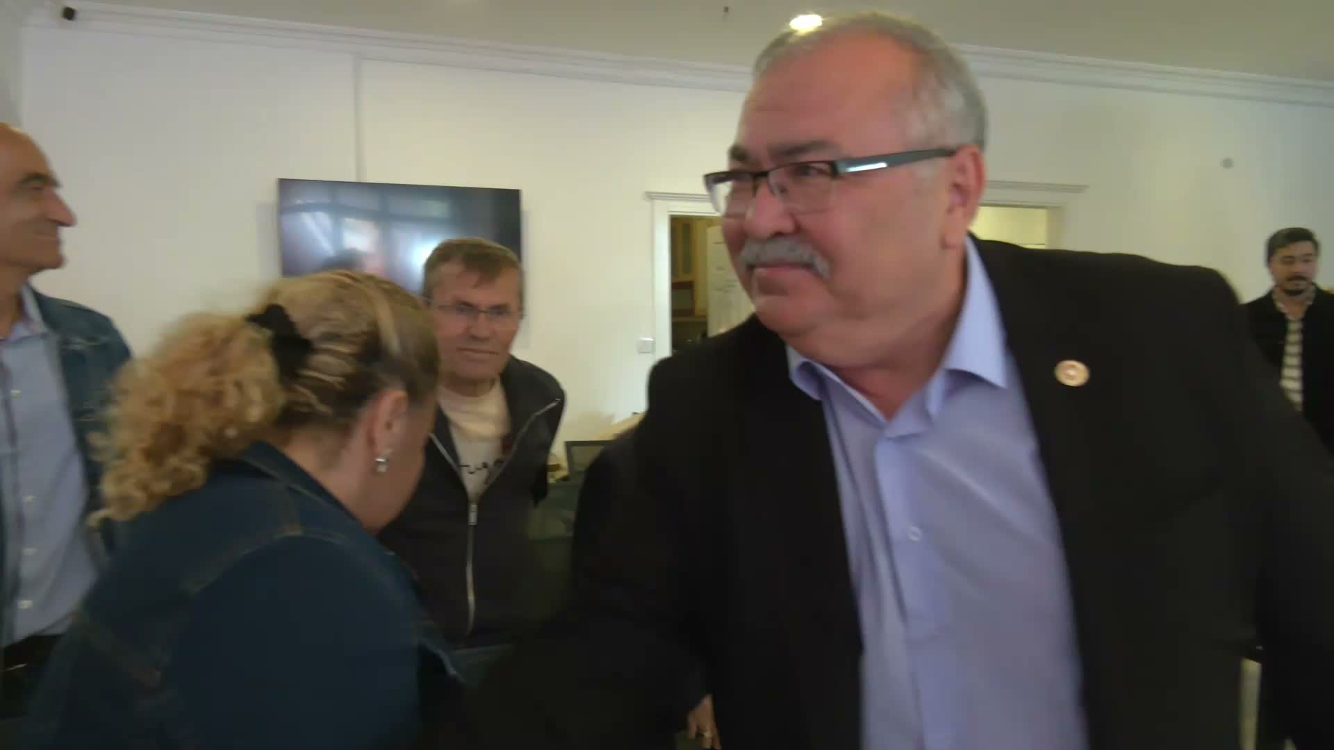 YENİ Partili Bülbül Kuşadası'nda konuştu: “Ömer Günel hakkında ne zamana kadar delil aranacak?”