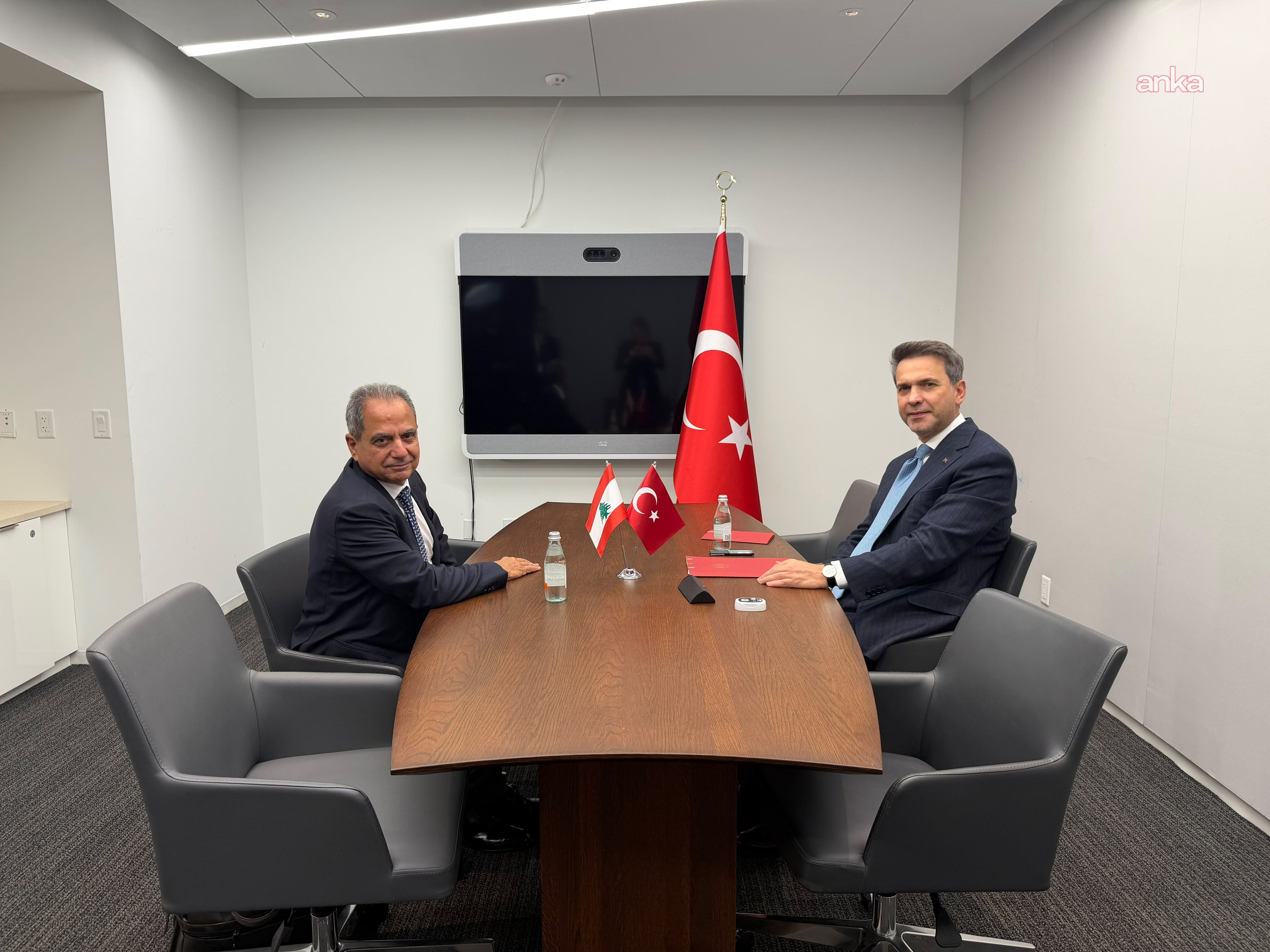 Bakan Bayraktar, Lübnan Enerji ve Su Bakanı Saddi ile görüştü