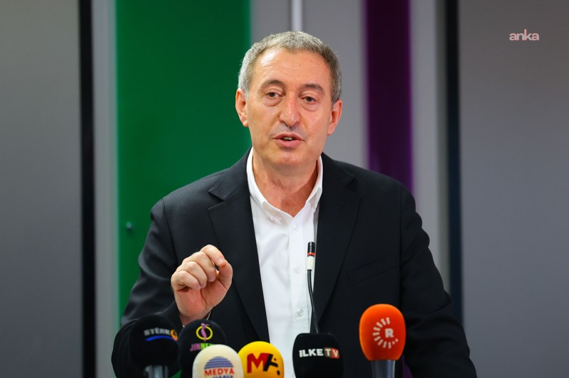Tuncer Bakırhan'dan iş insanı Rahmi Koç'a tepki: "Kürt kadınlarını aşağılayan ırkçı söylemini kınıyorum"