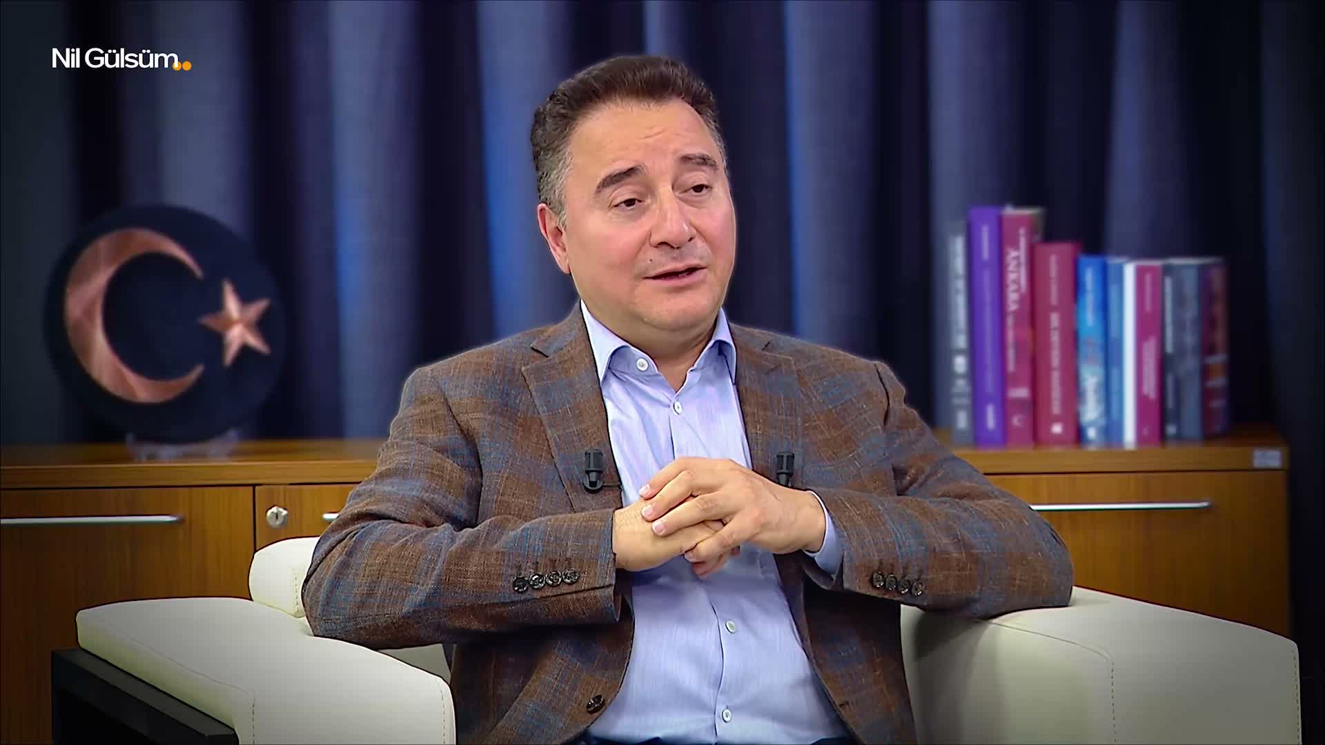 Ali Babacan’dan gençlere: “Umutlarını kaybetmesinler, Türkiye'nin her sorununun çözümü var”