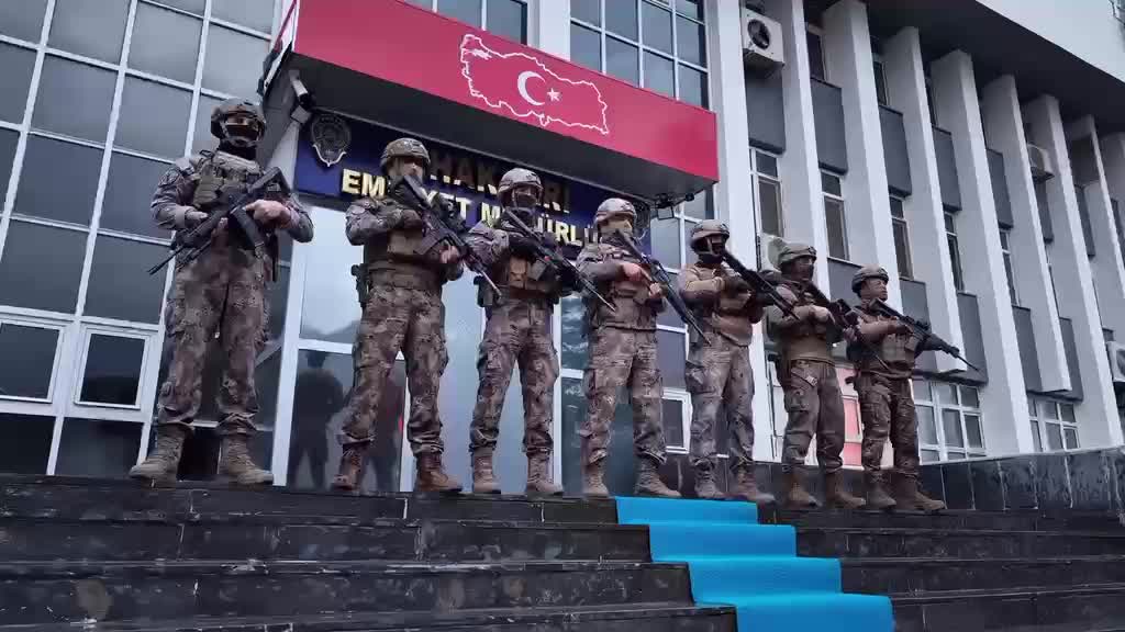 Hakkari ve Van’da tefecilik operasyonu: 14 gözaltı