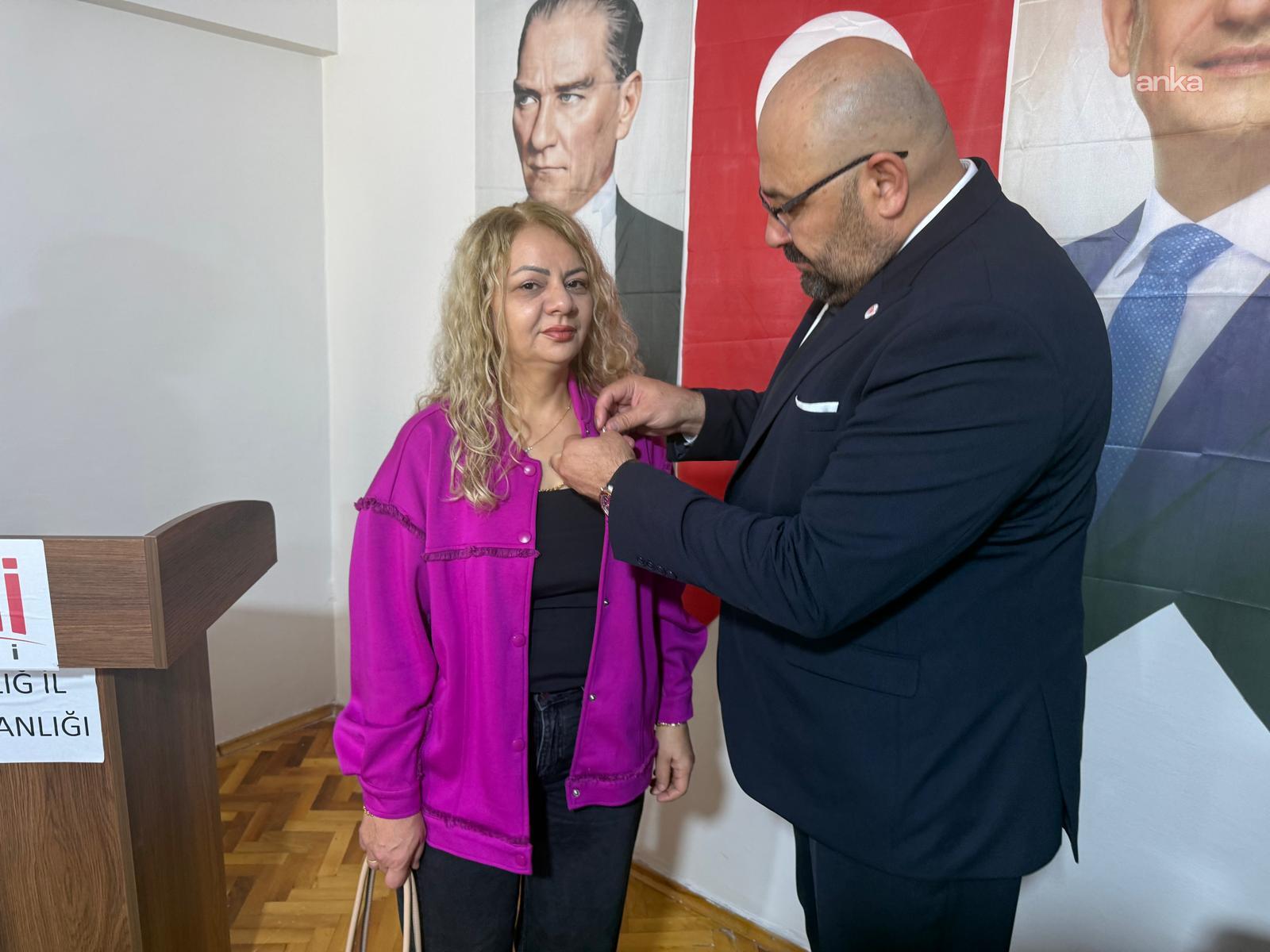 Elazığ'da YENİ Parti'ye katılan 100 yeni üye için rozet töreni