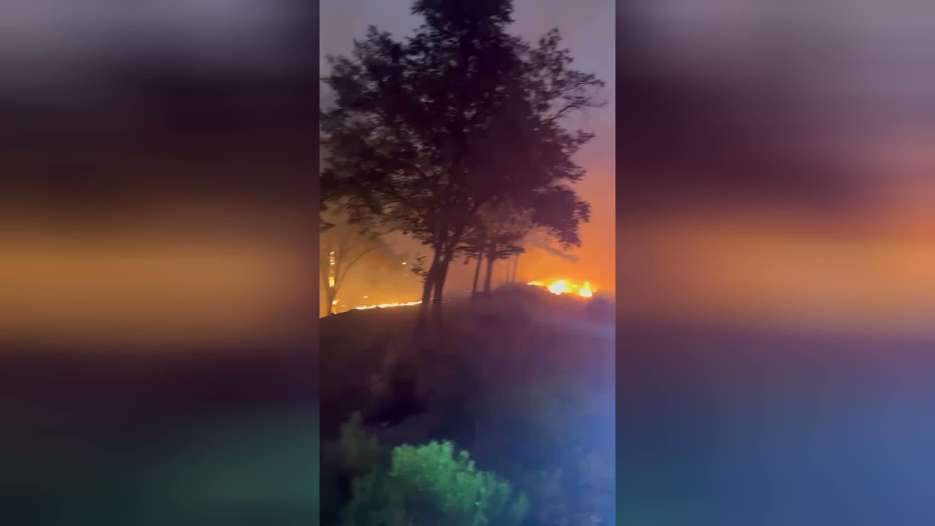 İBB ekipleri Balıkesir'de orman yangınını kontrol altına alma çalışmalarına takviye oluyor